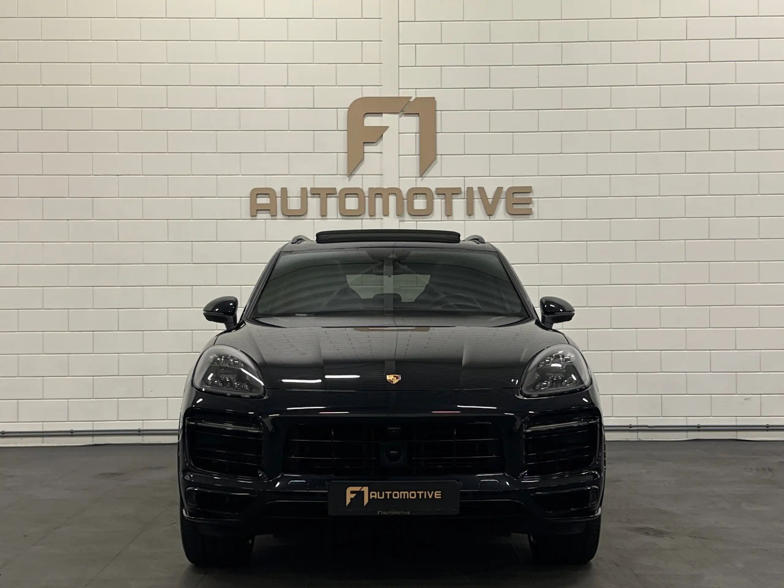 Porsche - Cayenne