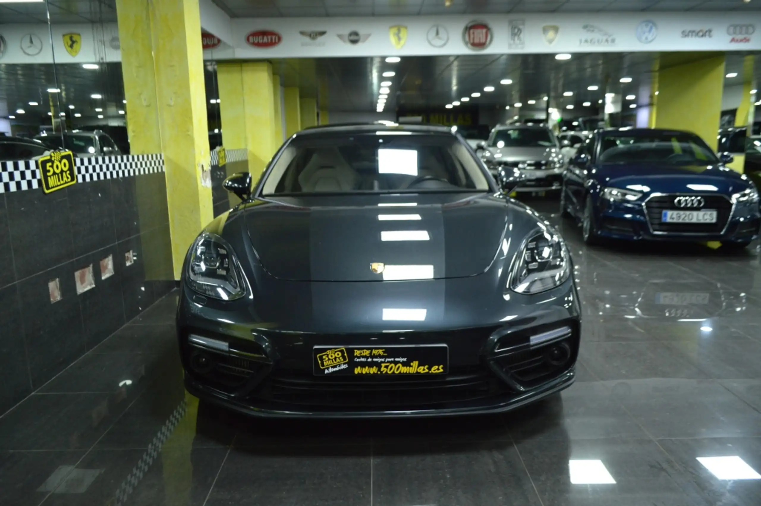 Porsche - Panamera