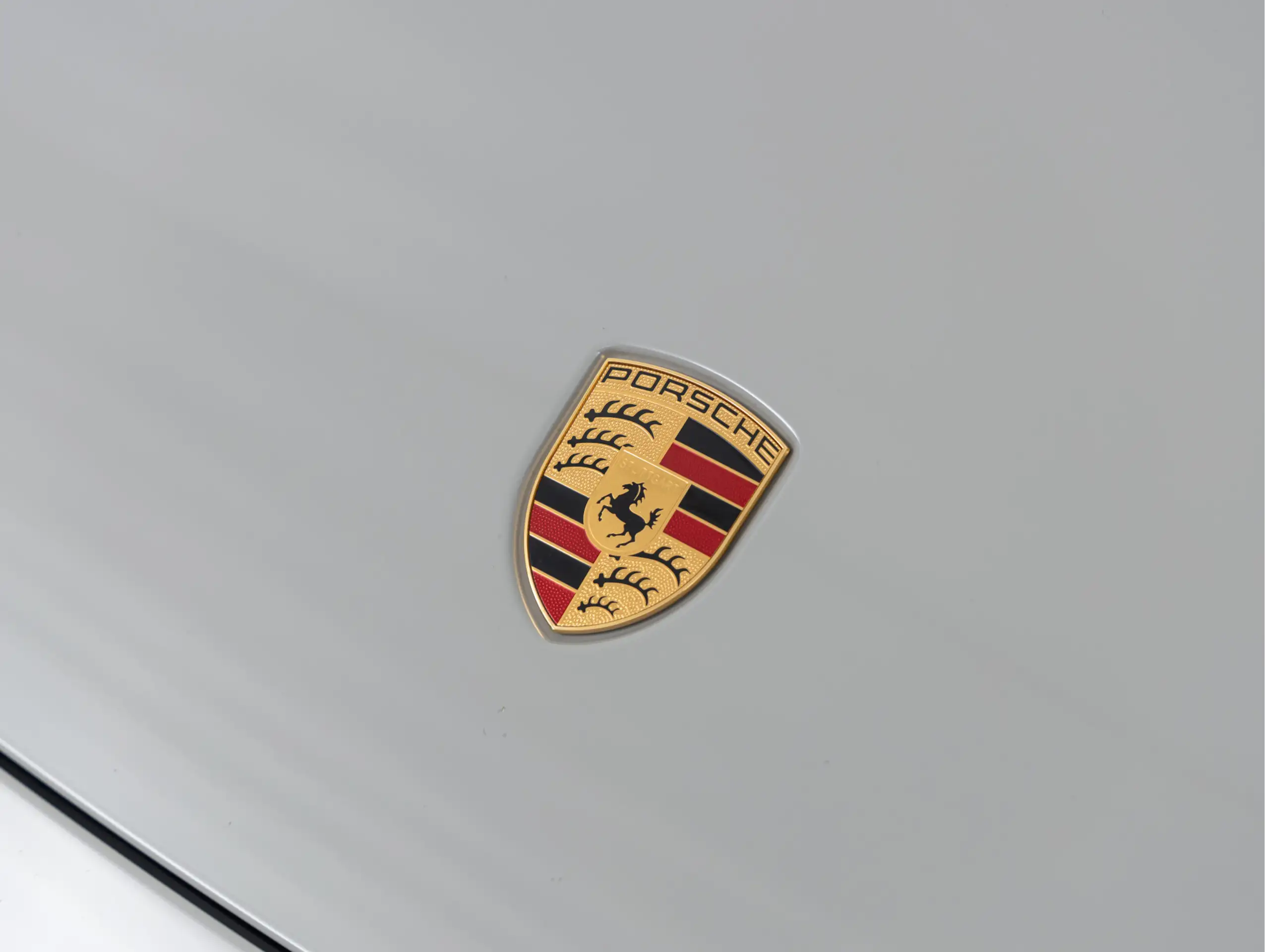 Porsche - Taycan