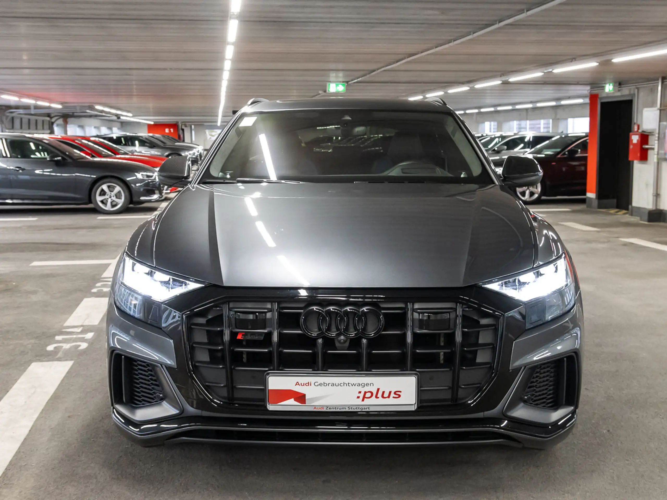 Audi - SQ8