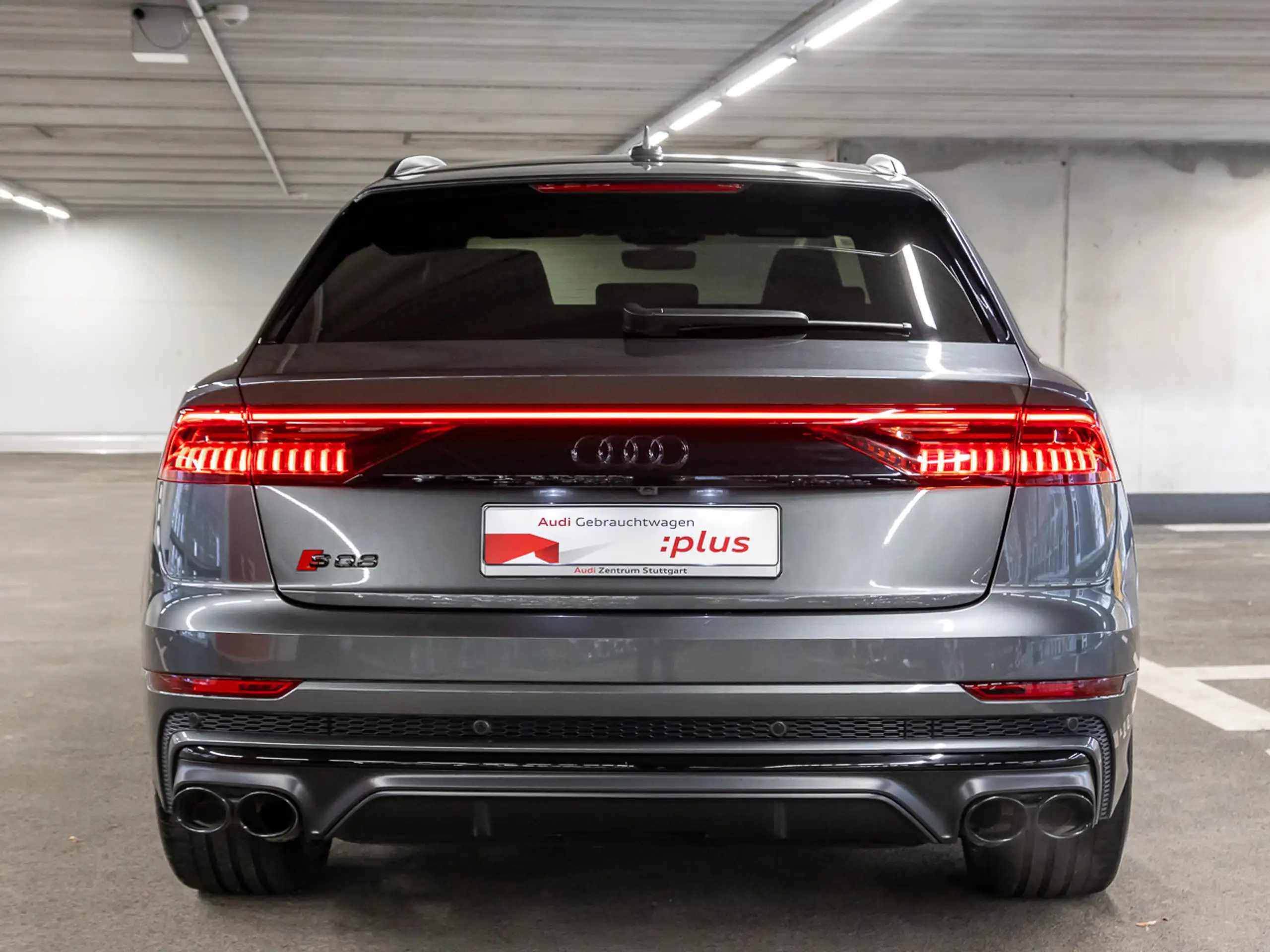 Audi - SQ8