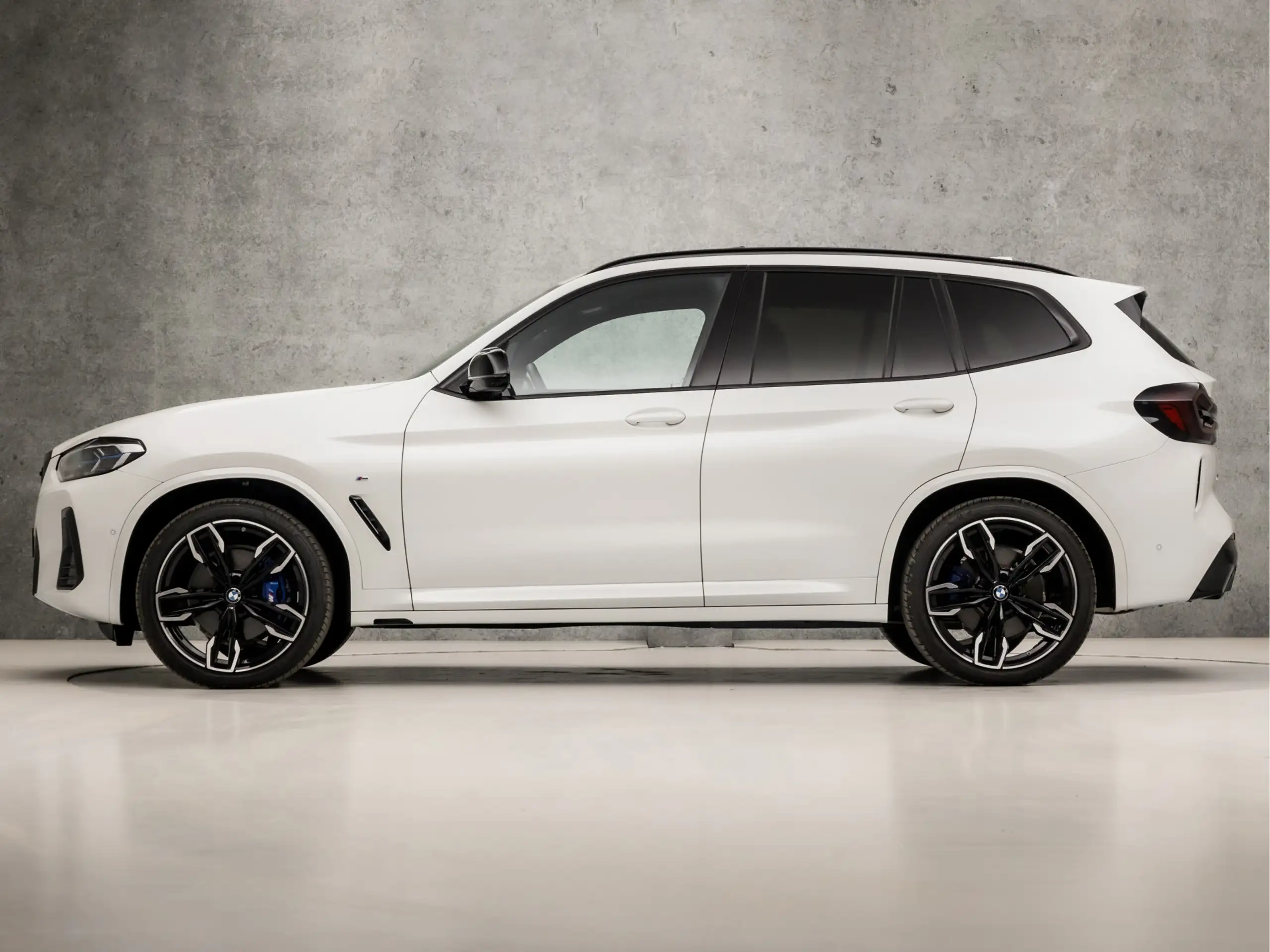 BMW - X3