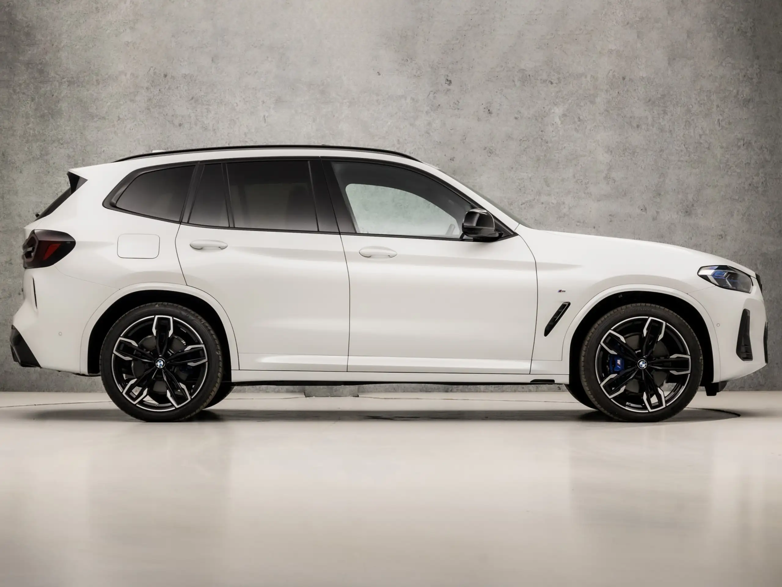 BMW - X3