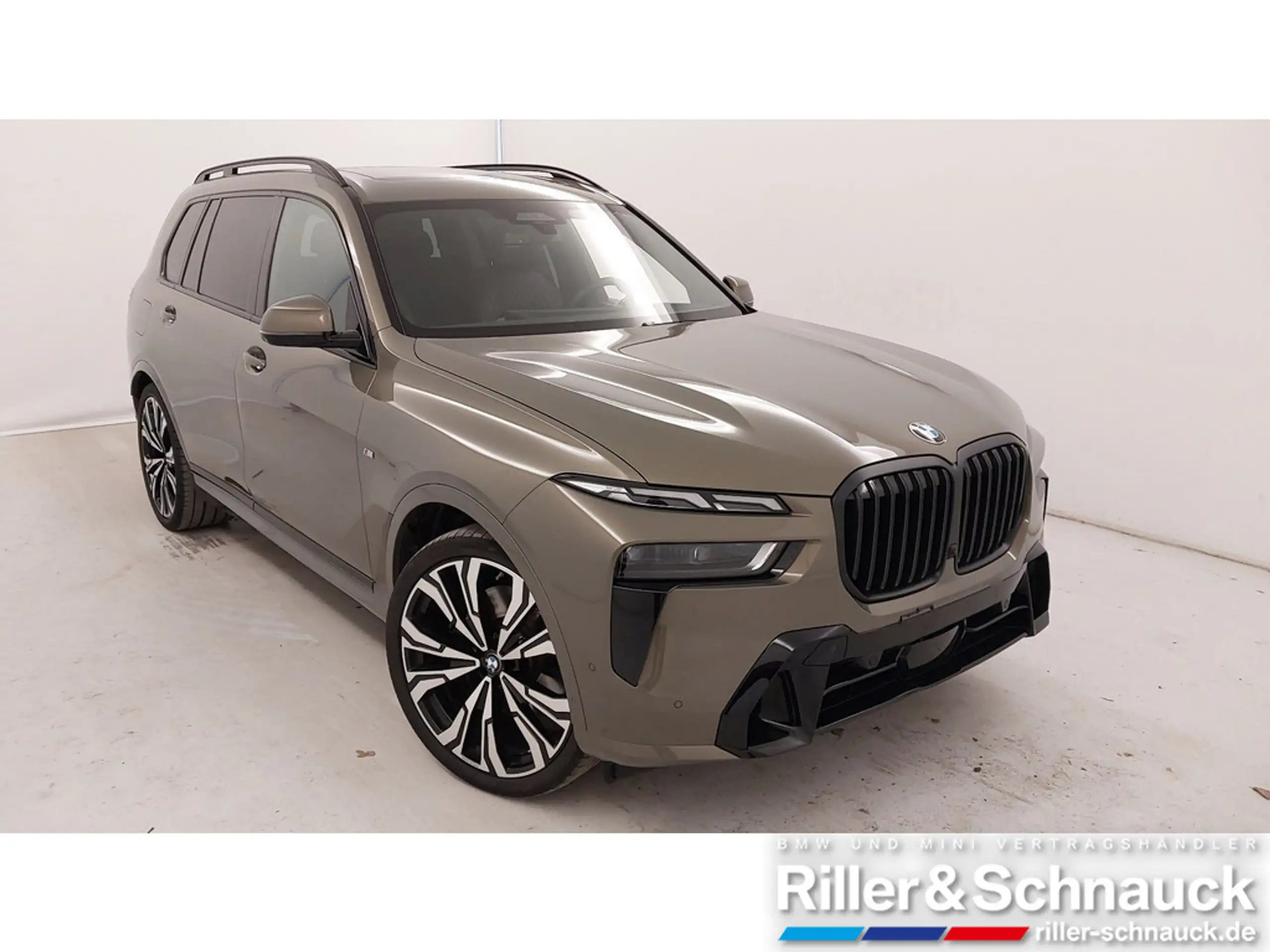 BMW - X7