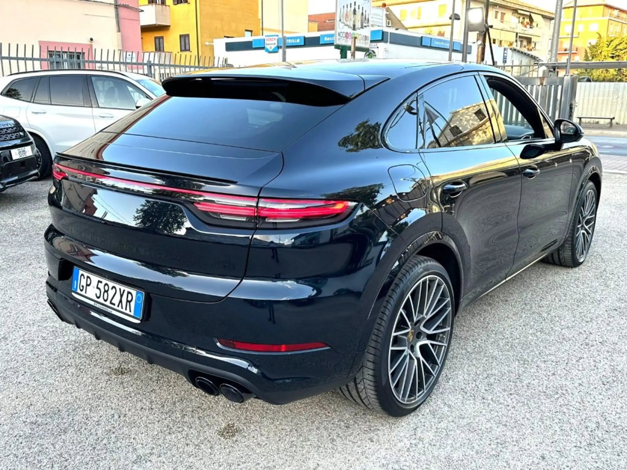 Porsche - Cayenne