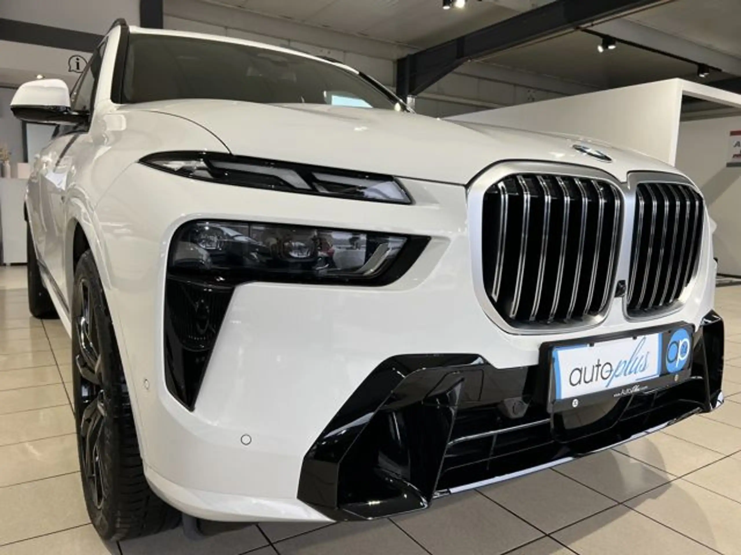 BMW - X7