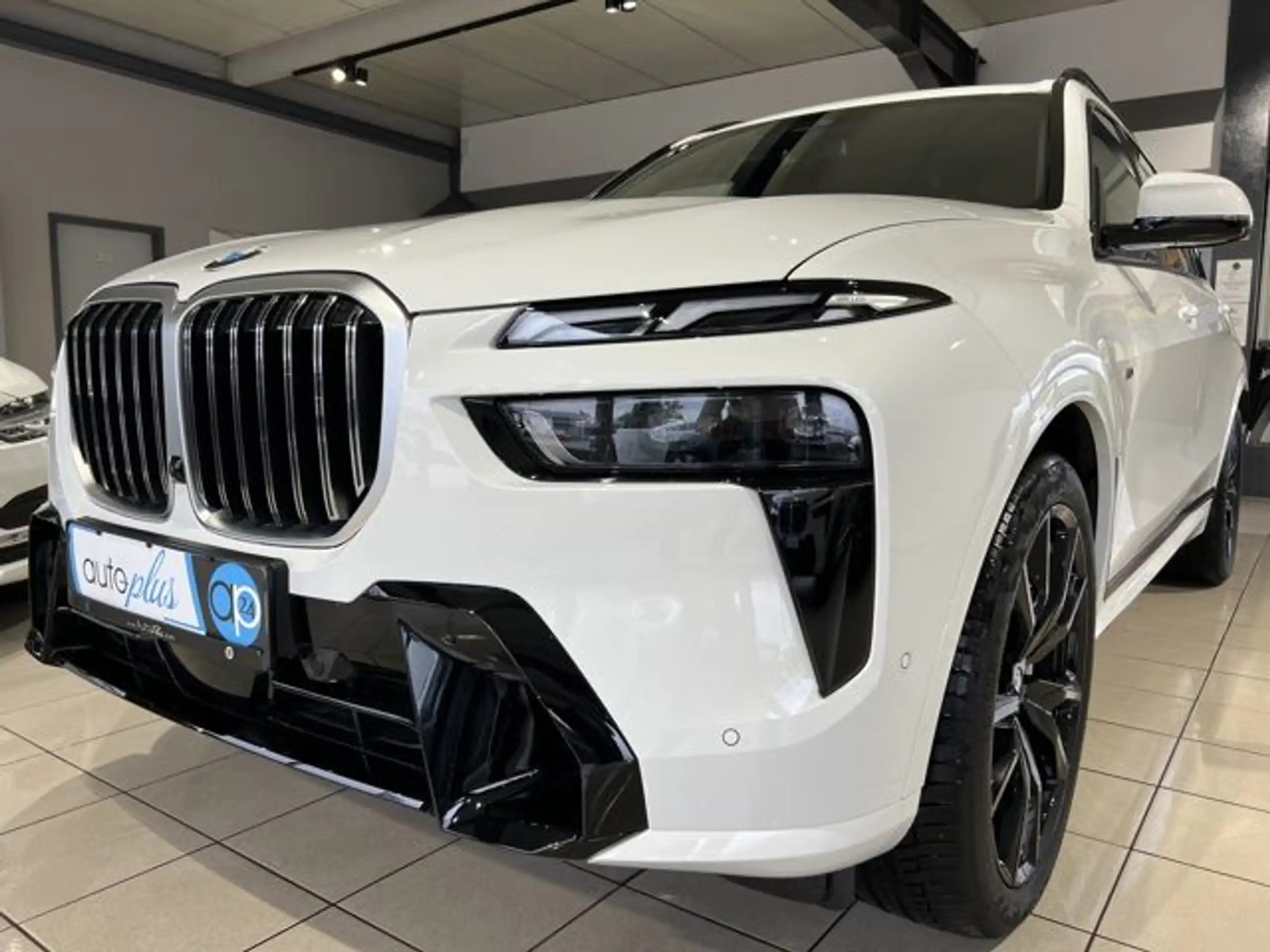 BMW - X7