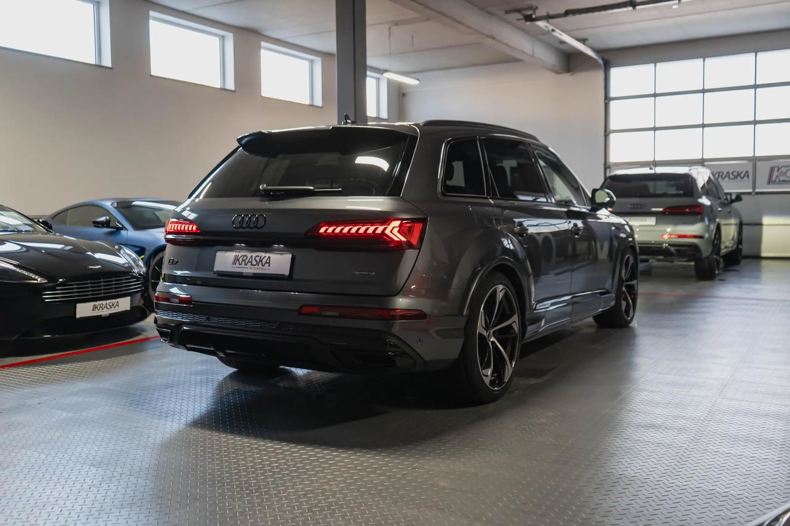 Audi - Q7