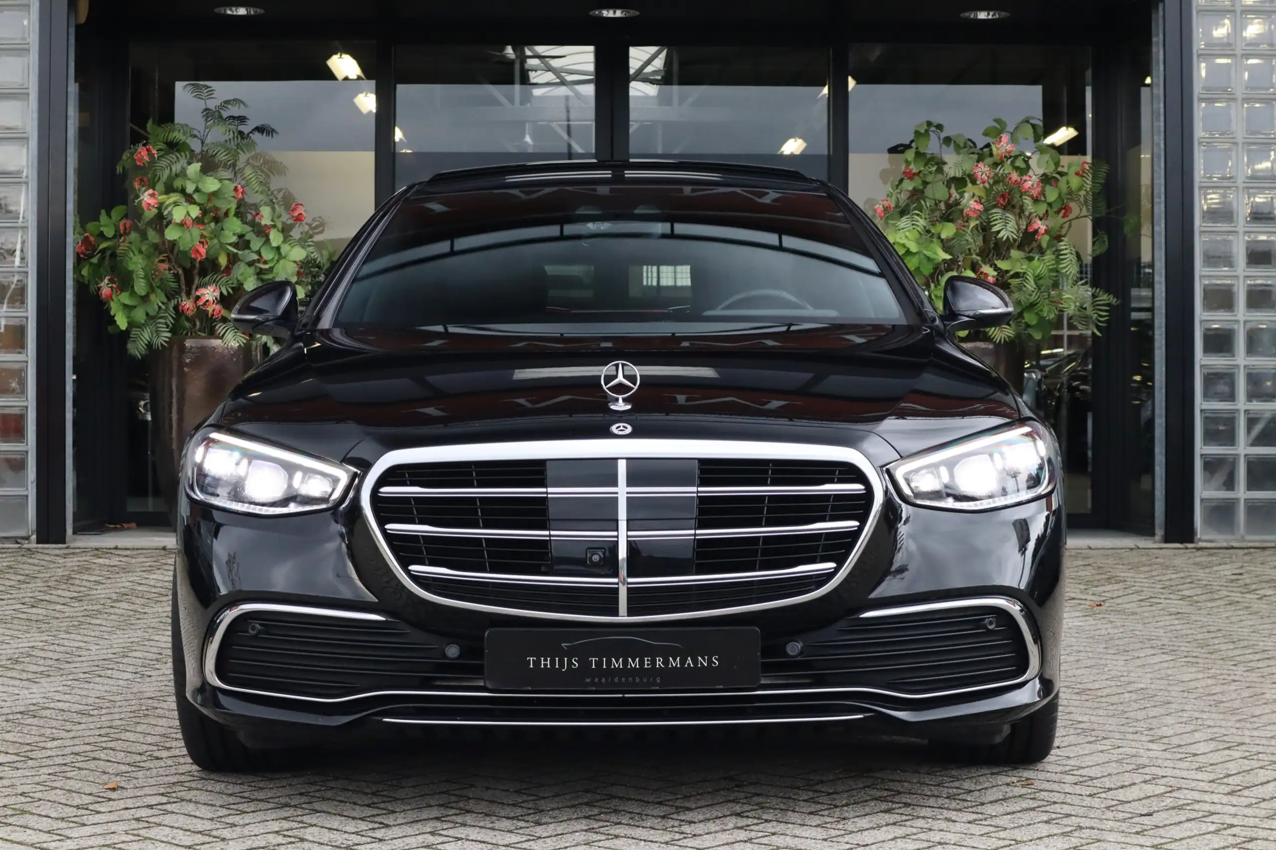 Mercedes-Benz - S 400