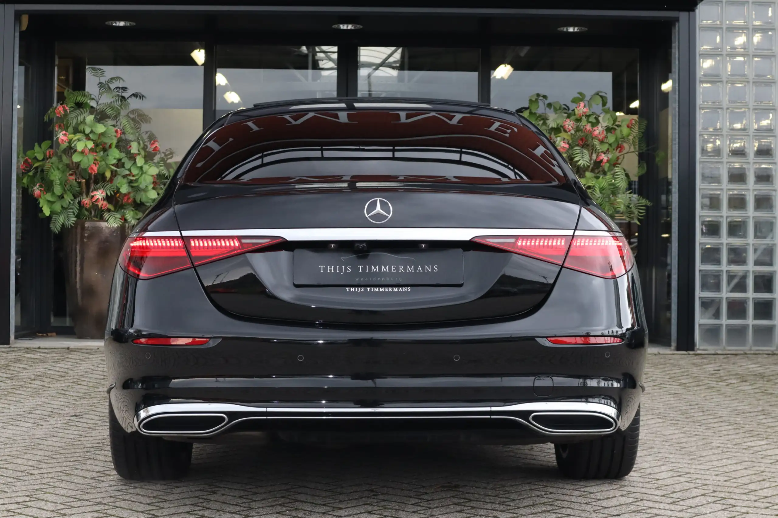 Mercedes-Benz - S 400