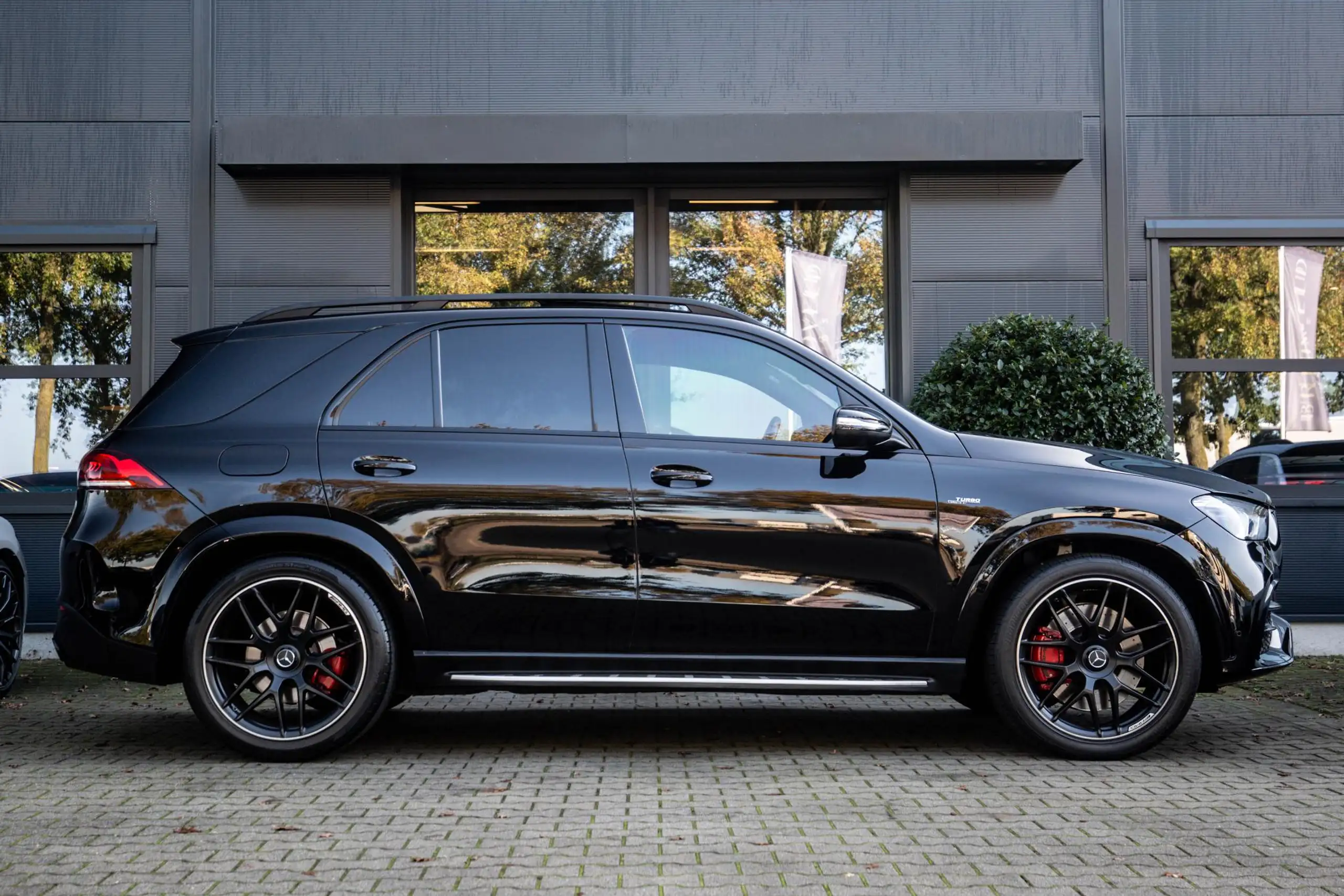 Mercedes-Benz - GLE 53 AMG