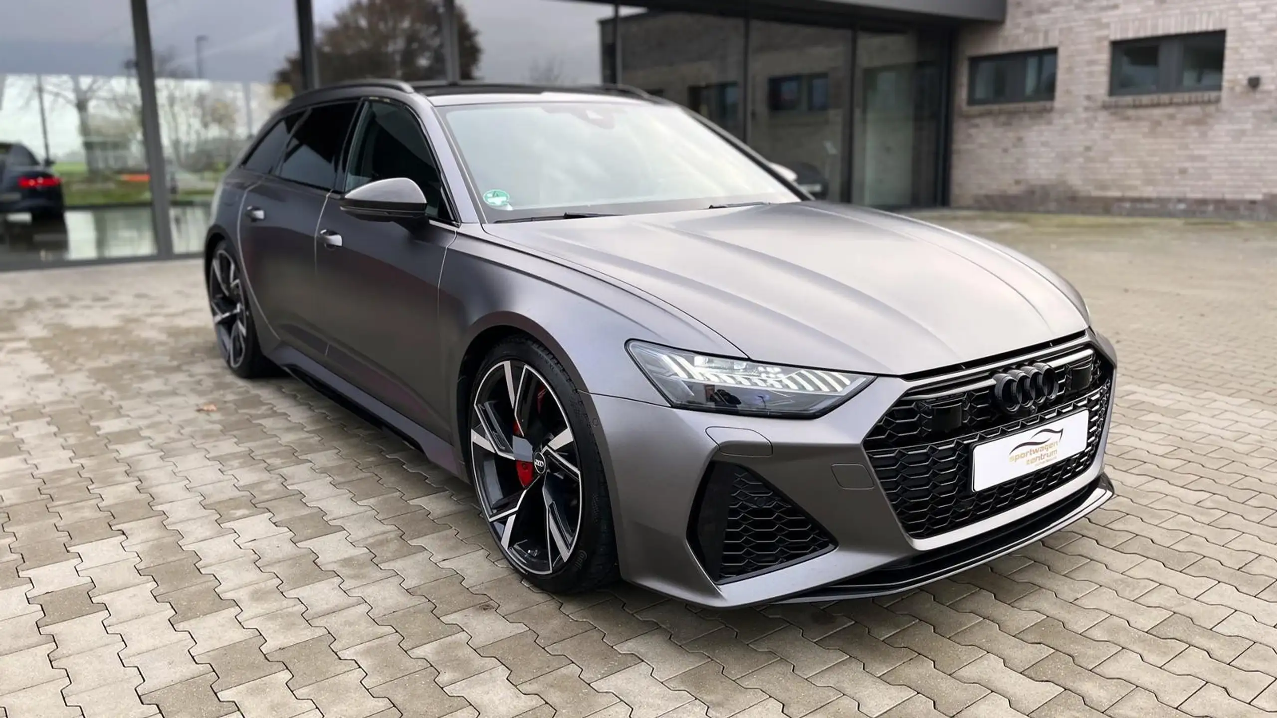 Audi - RS6