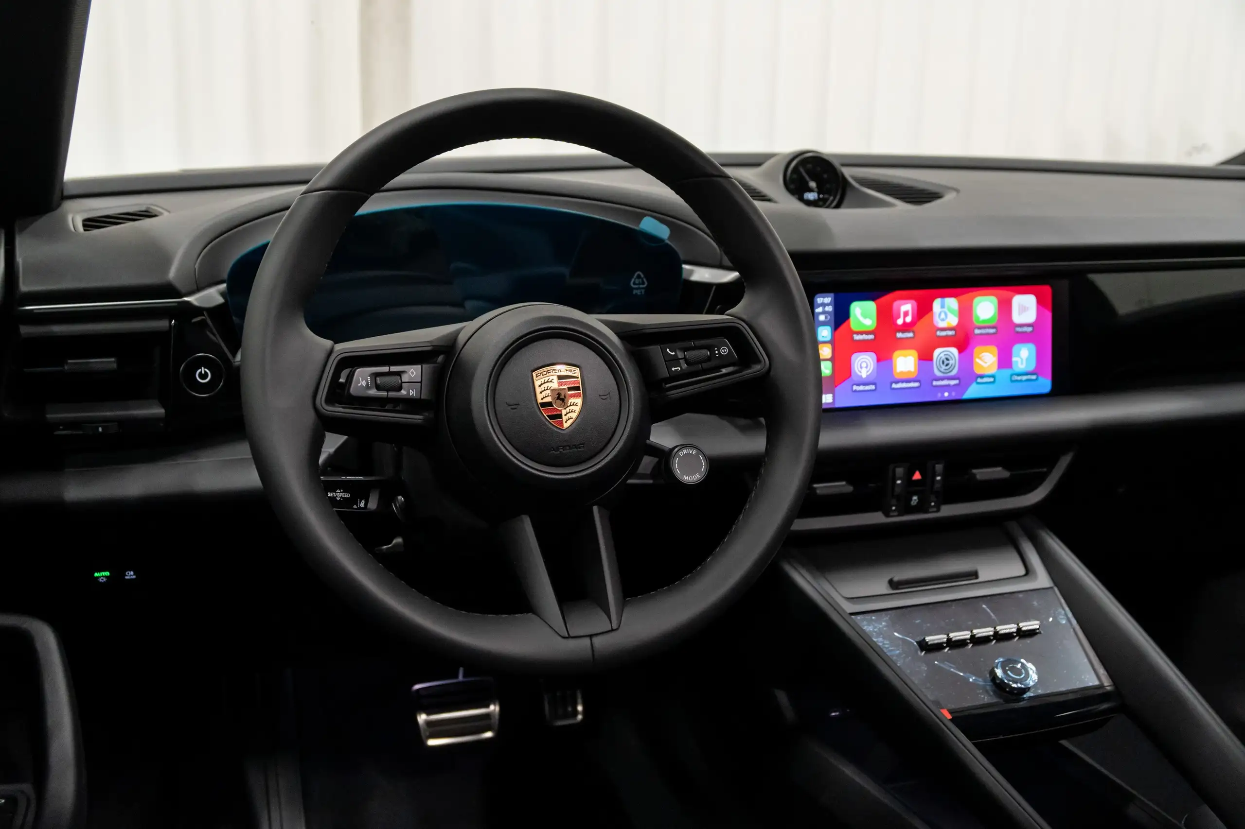 Porsche - Macan