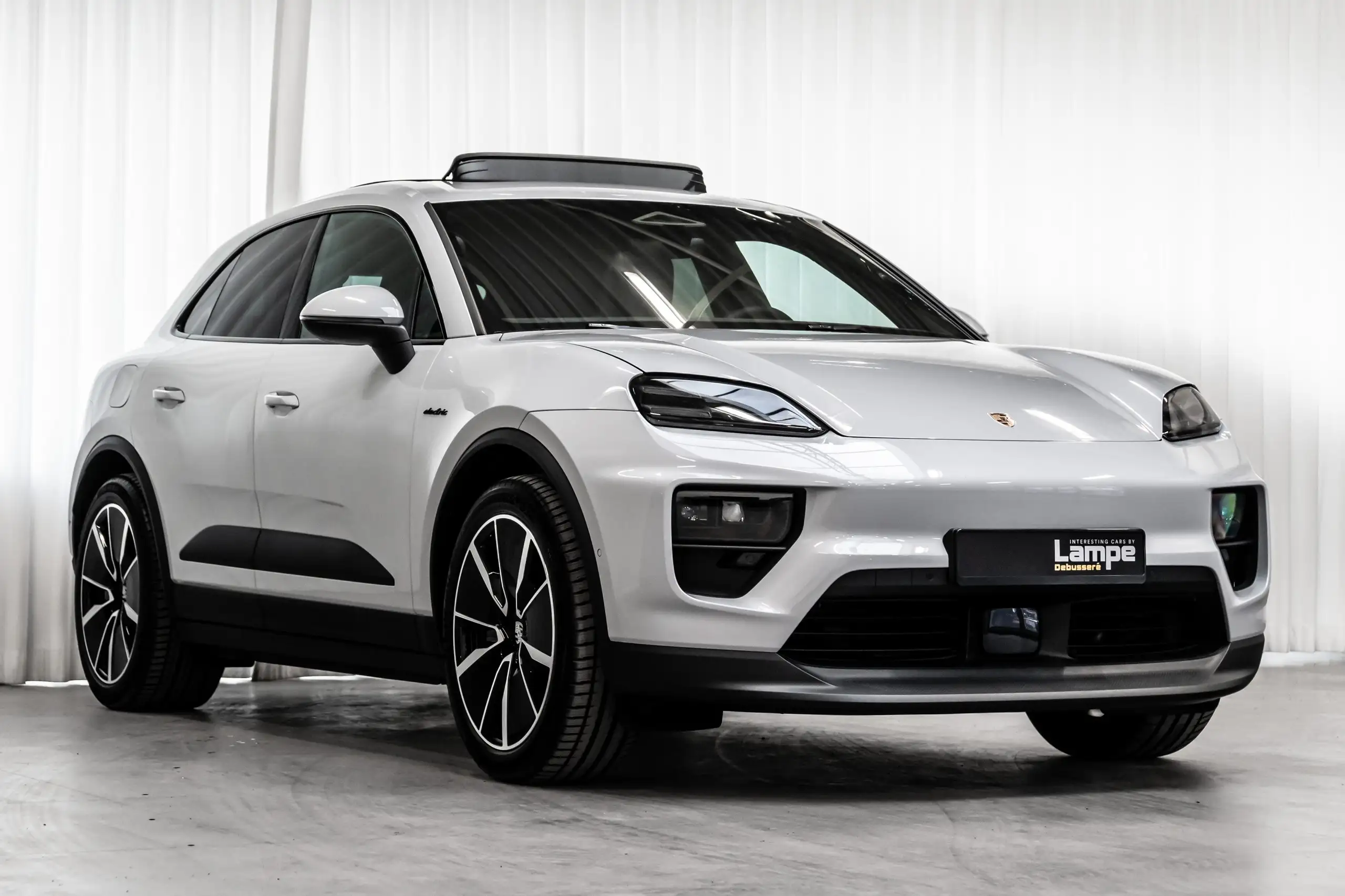 Porsche - Macan