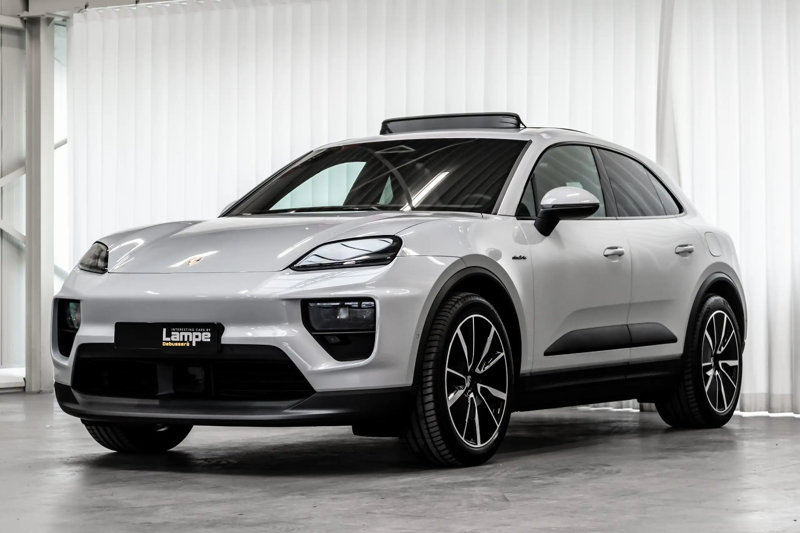 Porsche - Macan