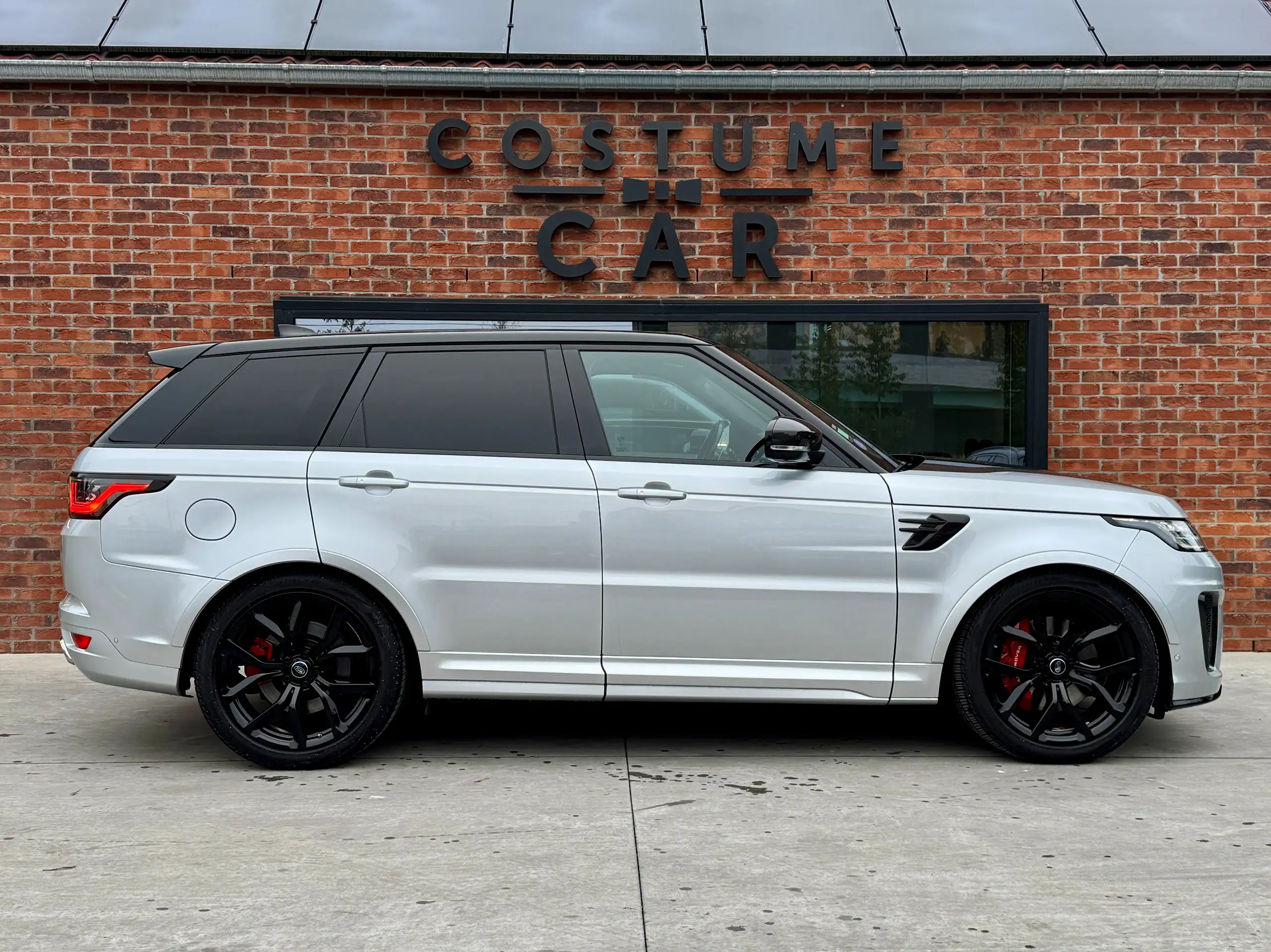 Land Rover - Range Rover Sport