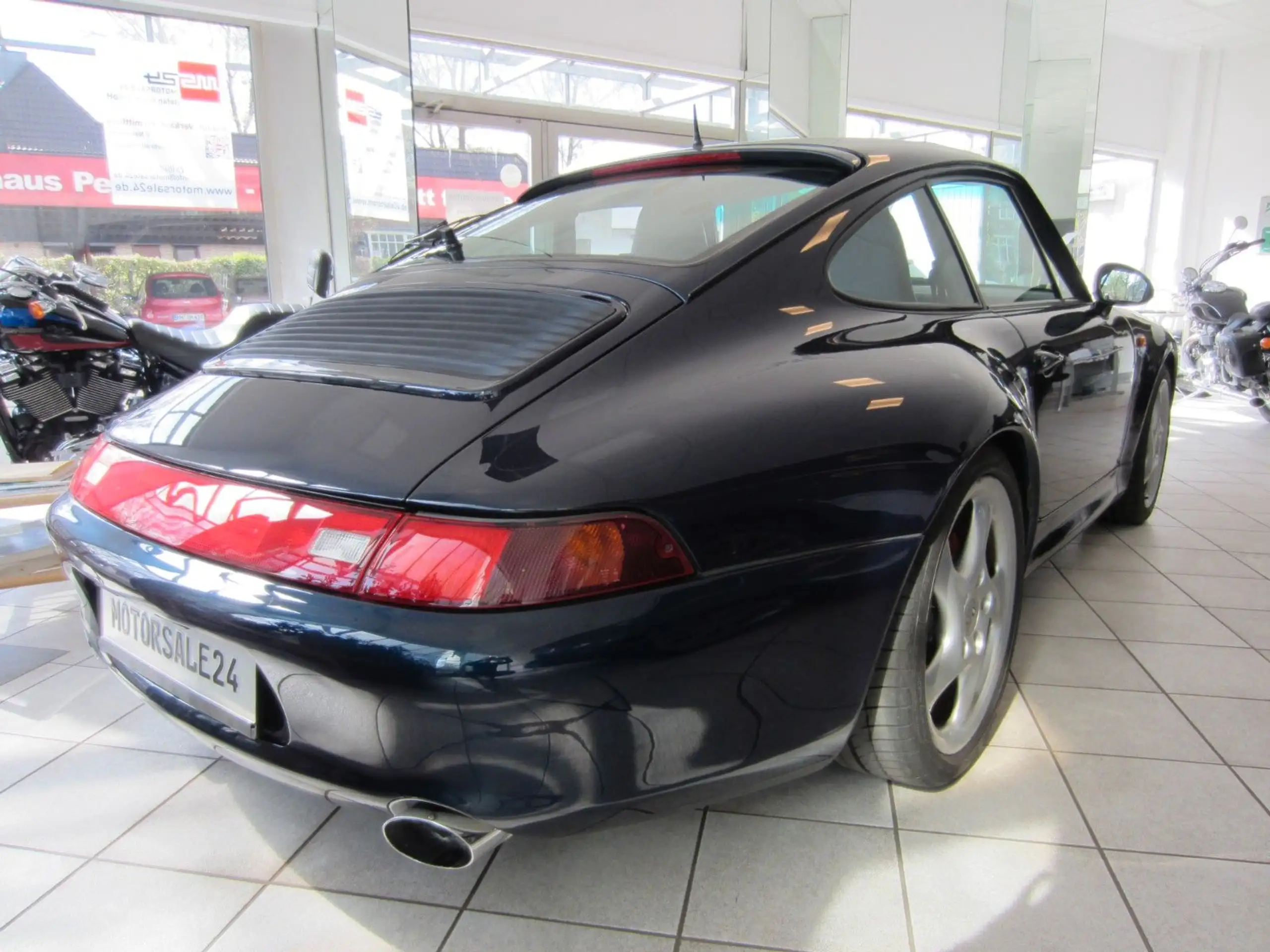 Porsche - 993