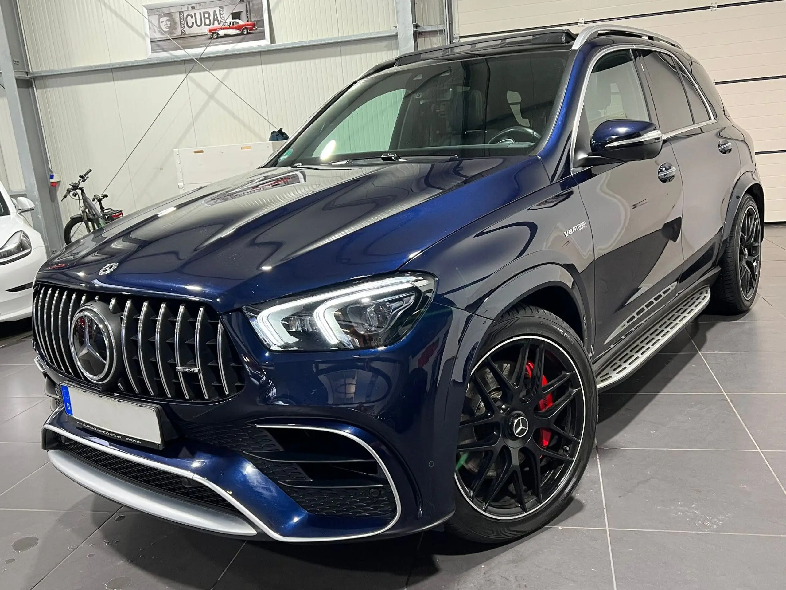 Mercedes-Benz - GLE 63 AMG