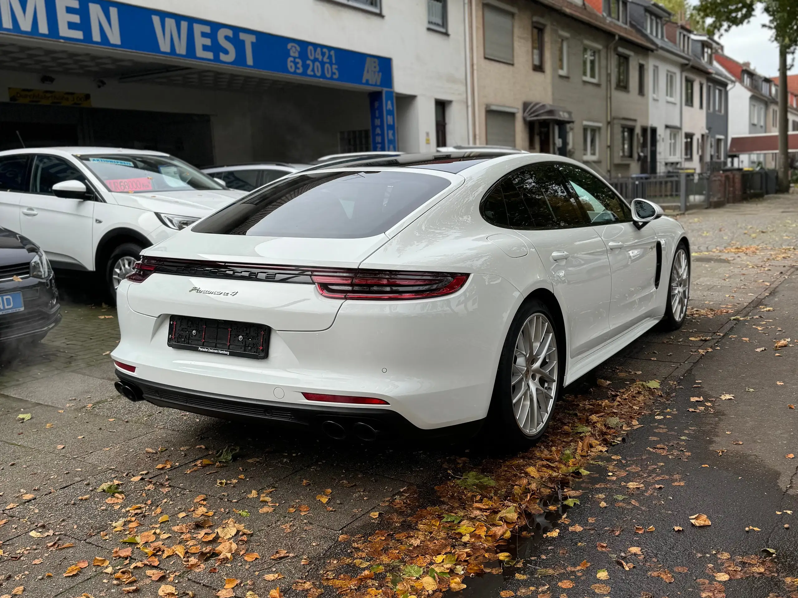 Porsche - Panamera