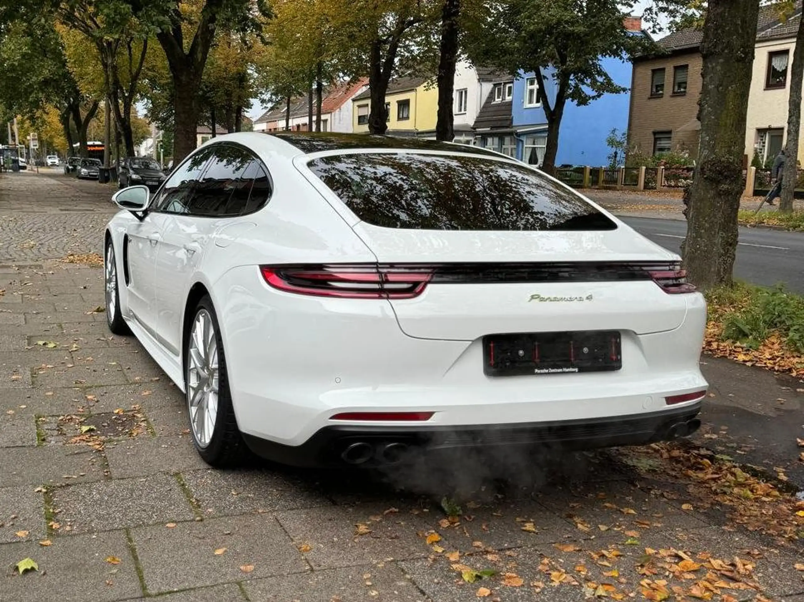 Porsche - Panamera