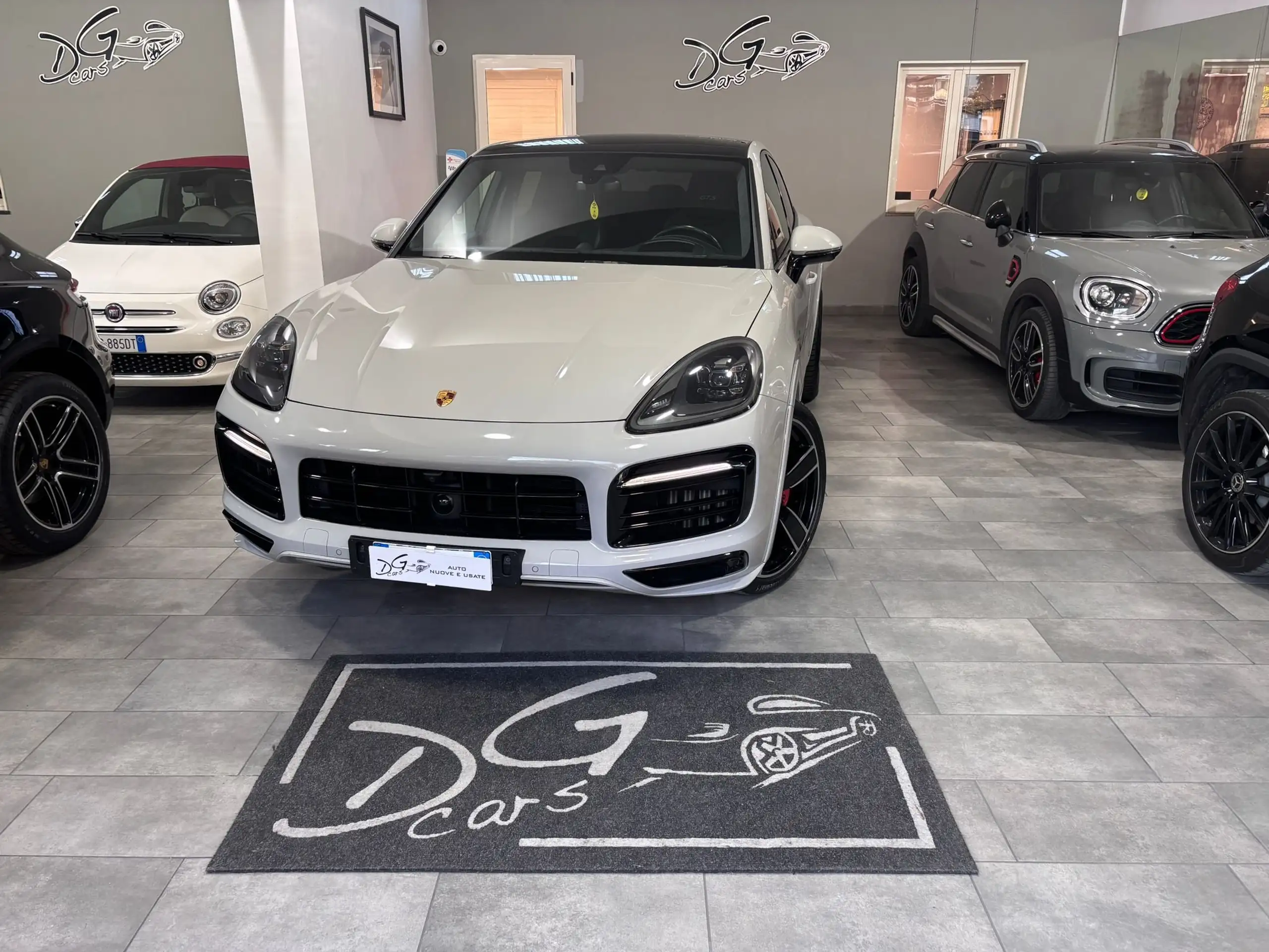 Porsche - Cayenne