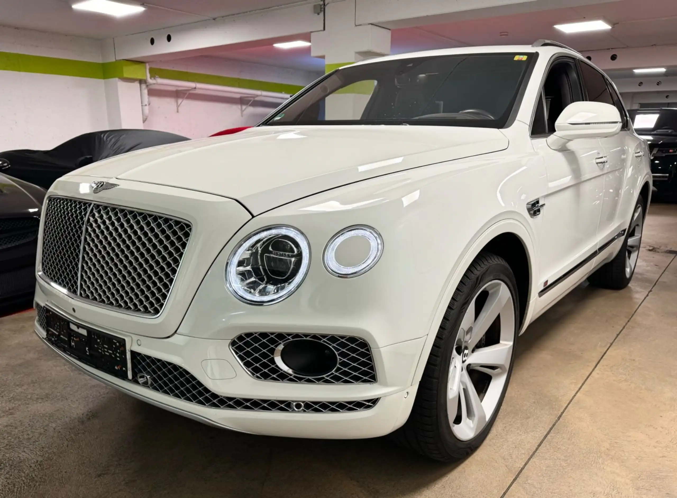 Bentley - Bentayga