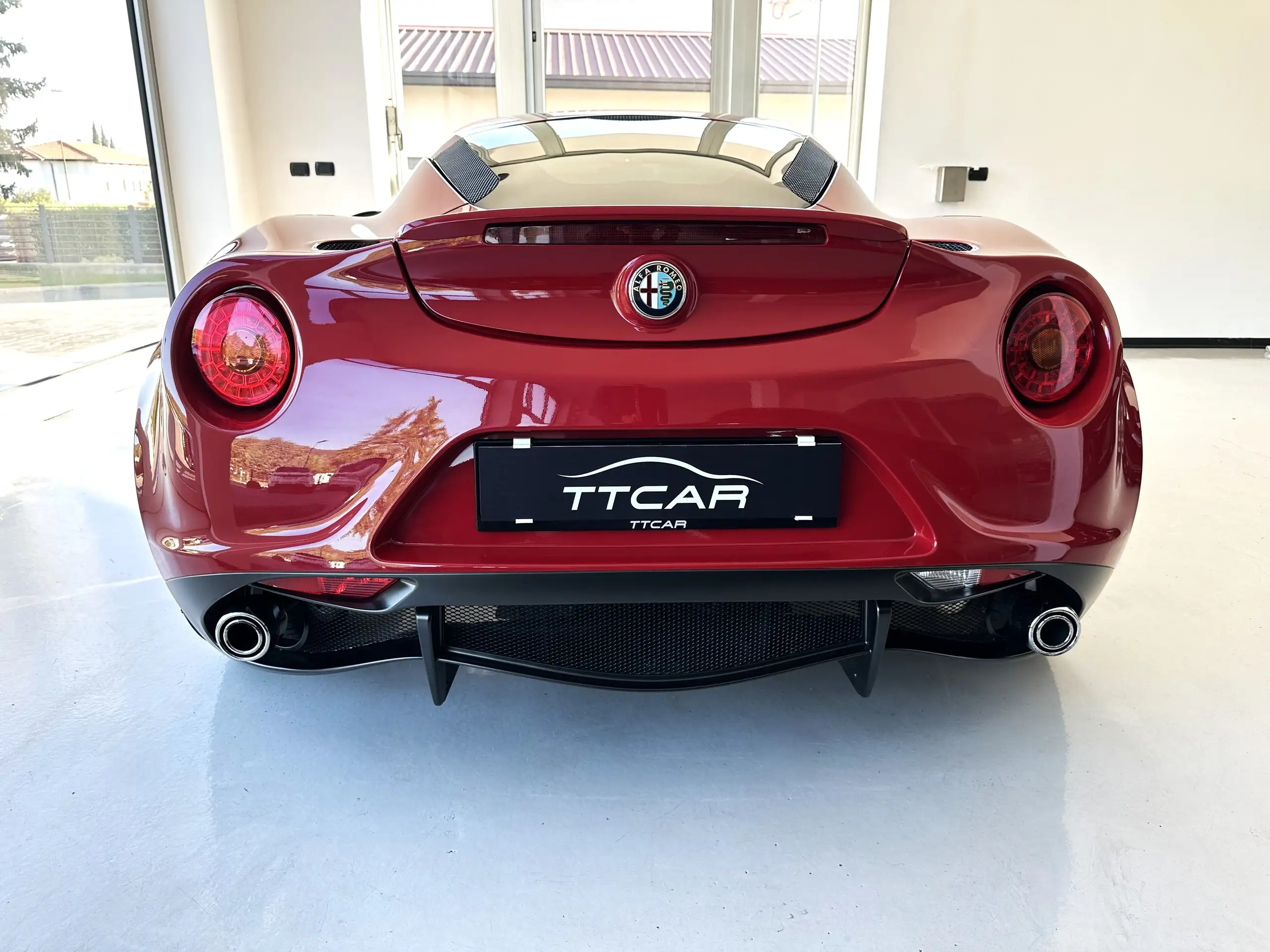 Alfa Romeo - 4C