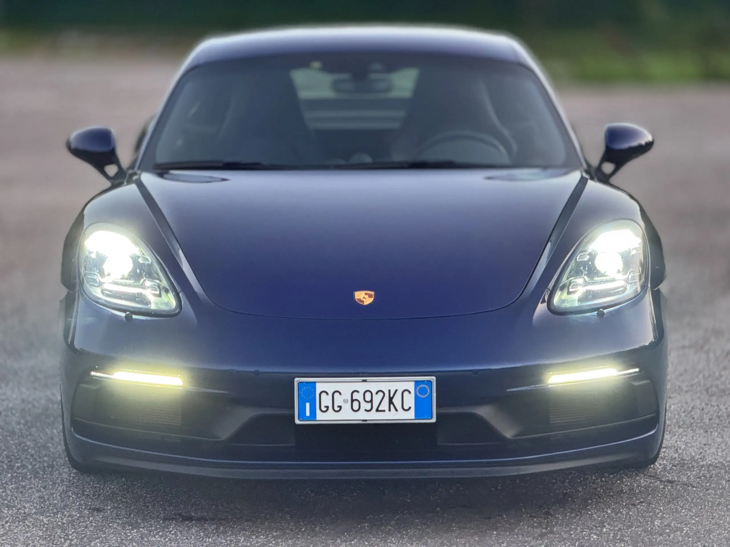 Porsche - Cayman