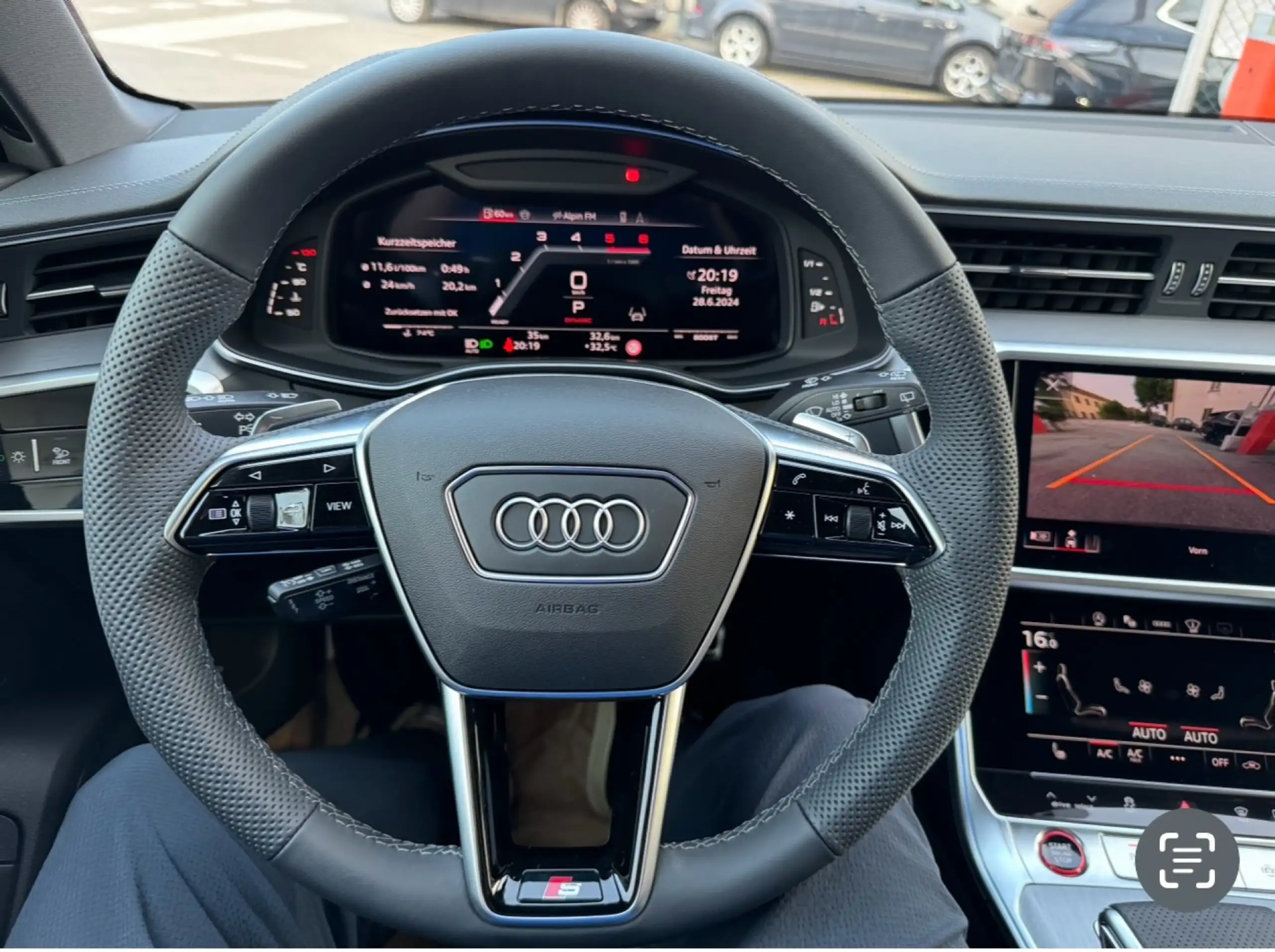 Audi - S6