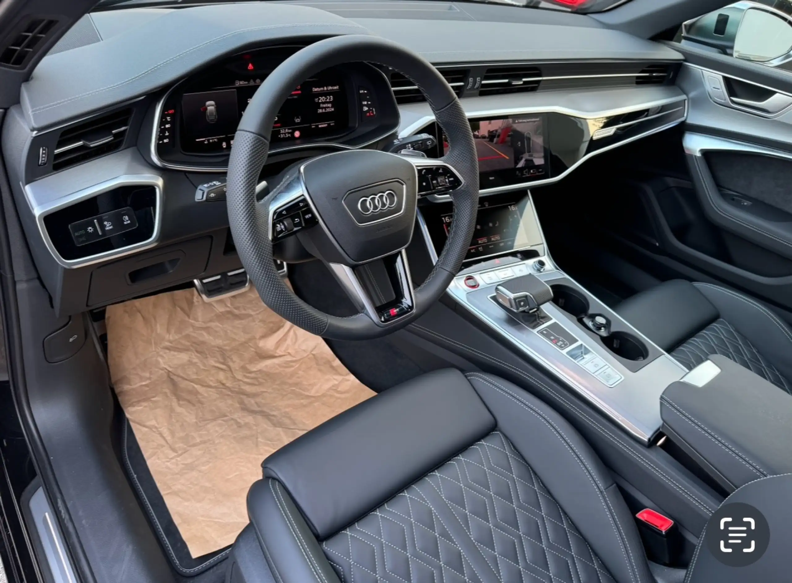 Audi - S6