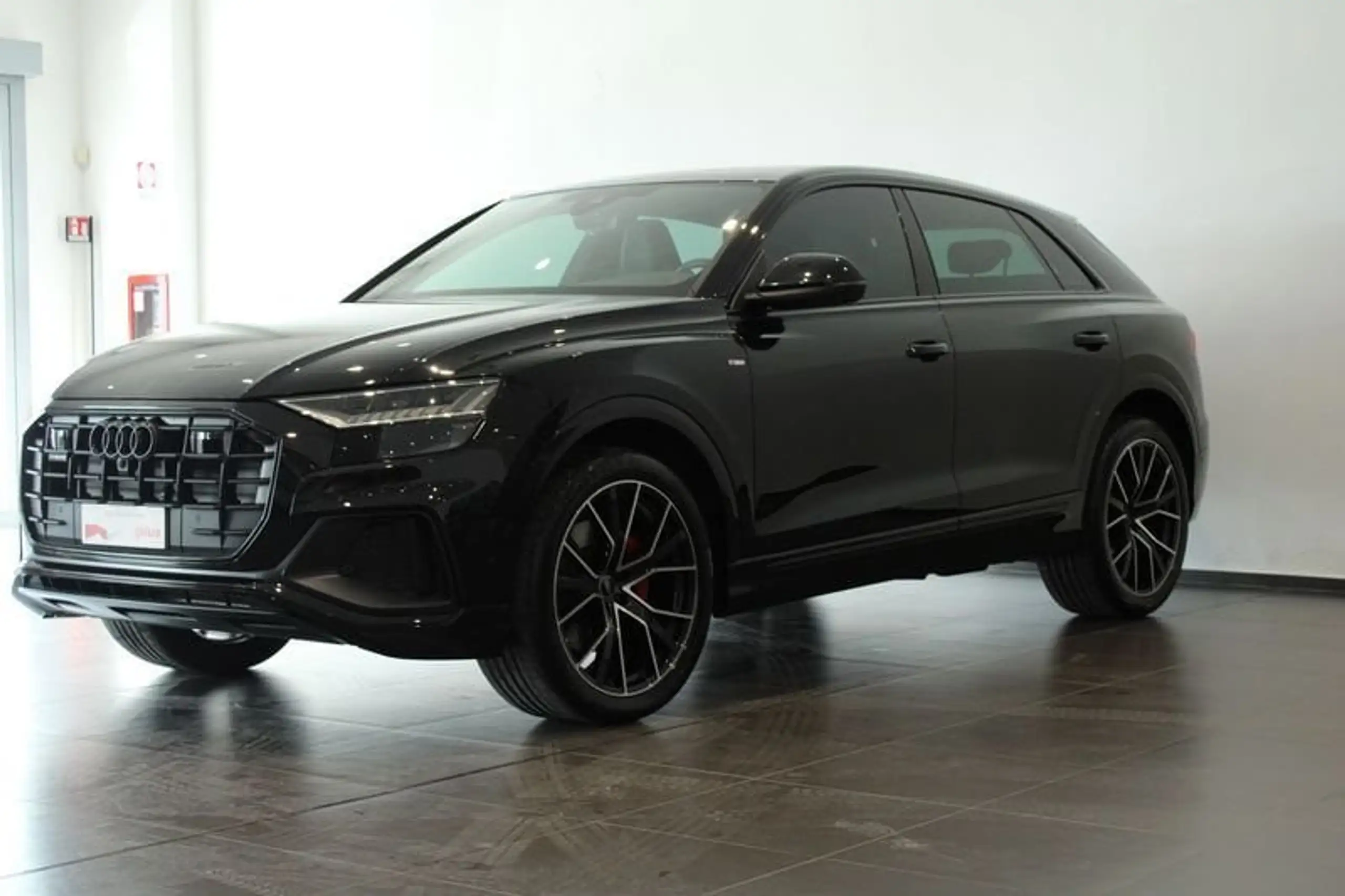 Audi Q8 2023