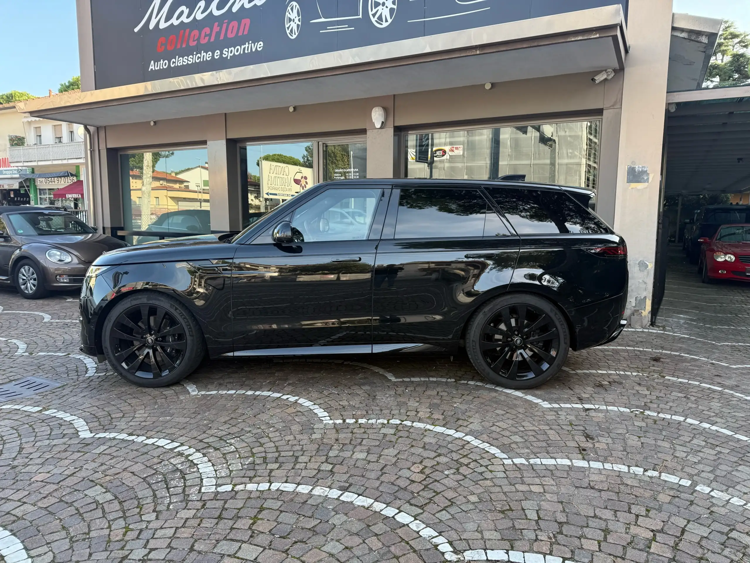 Land Rover - Range Rover Sport