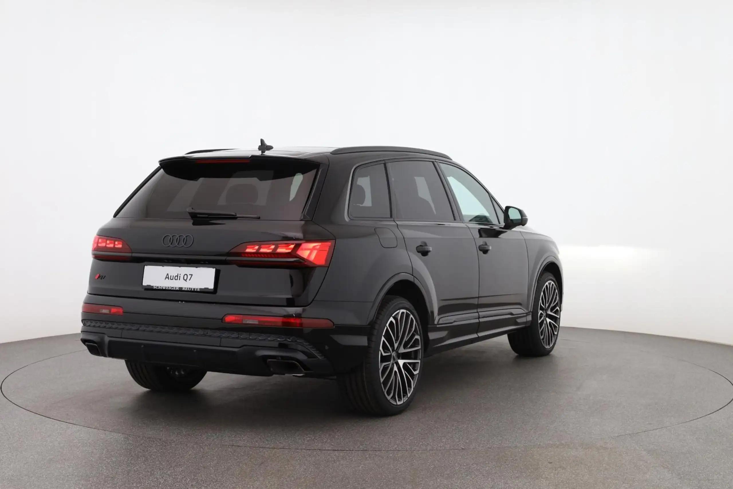 Audi - Q7