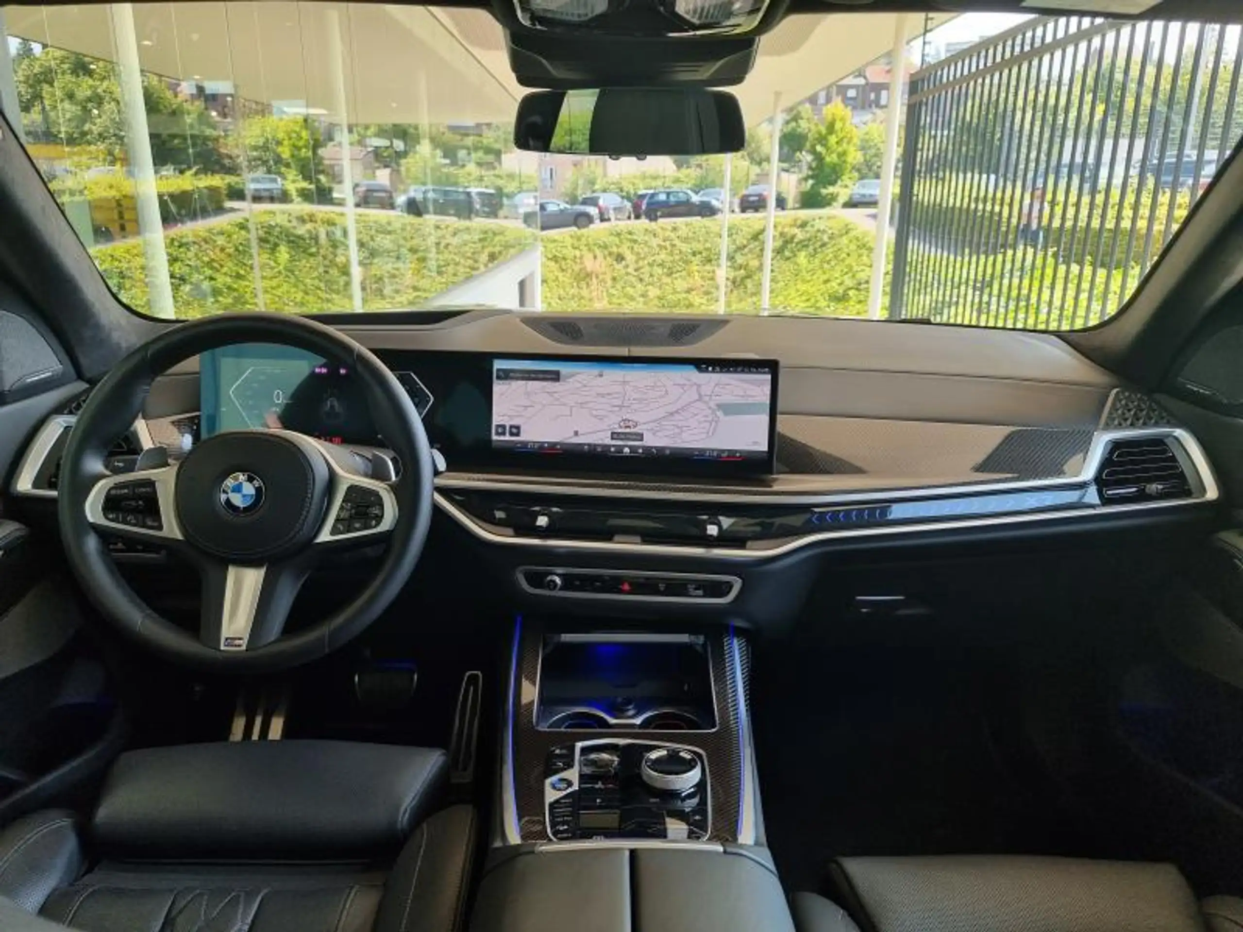 BMW - X7