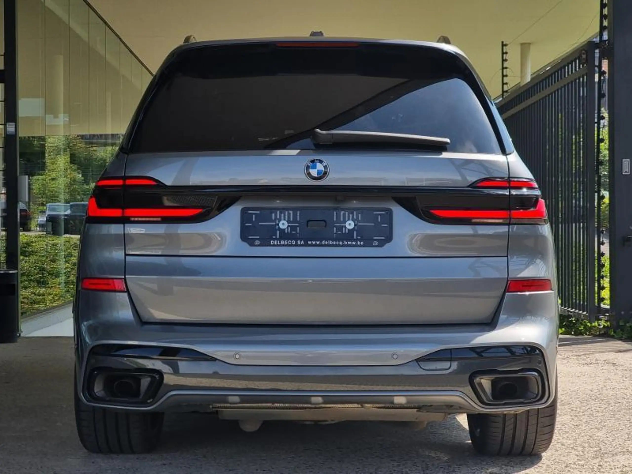 BMW - X7