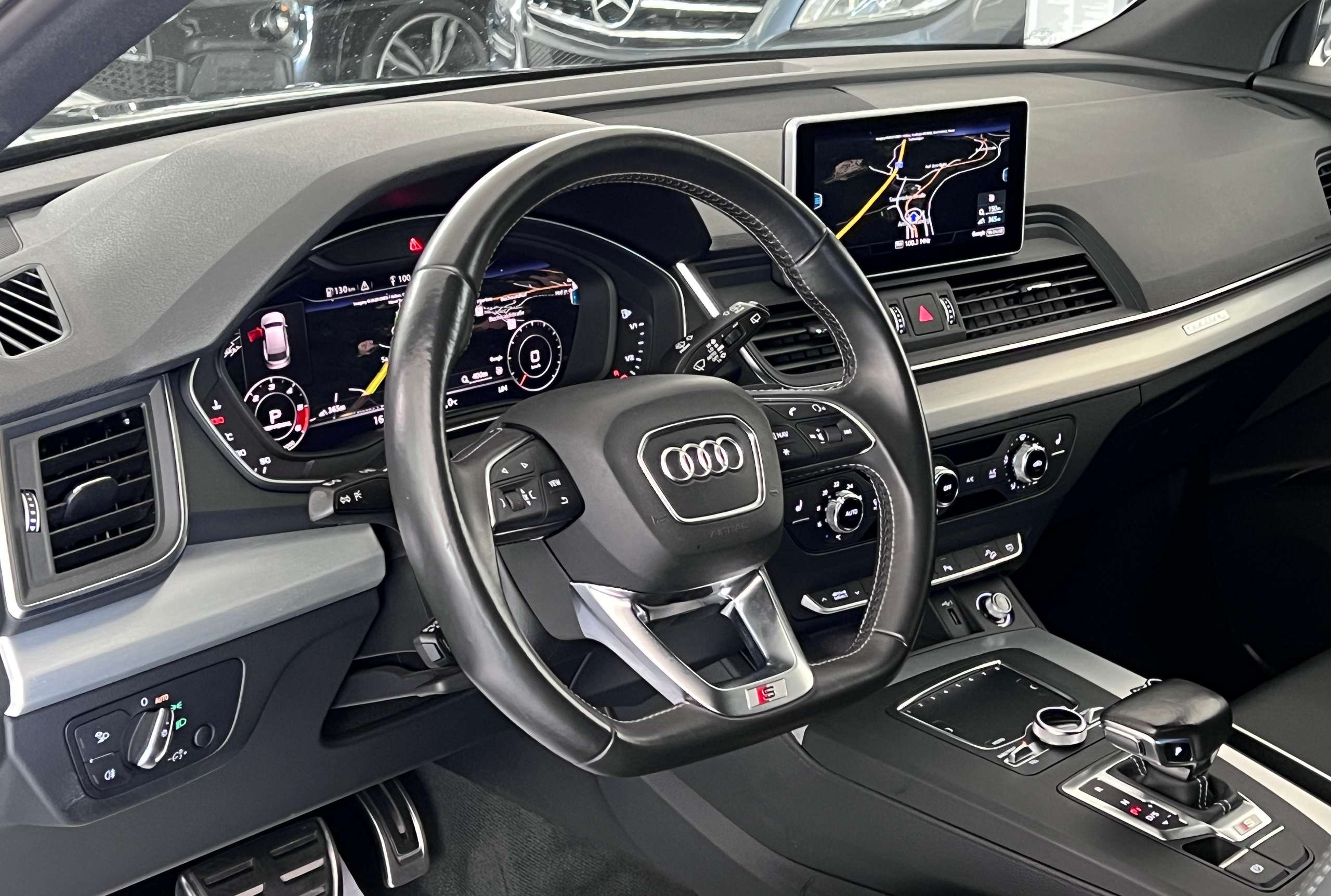 Audi - SQ5