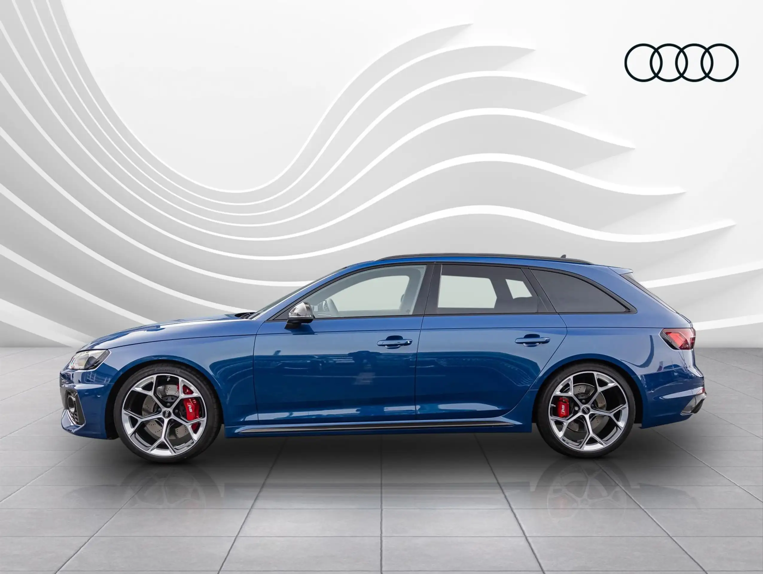 Audi - RS4