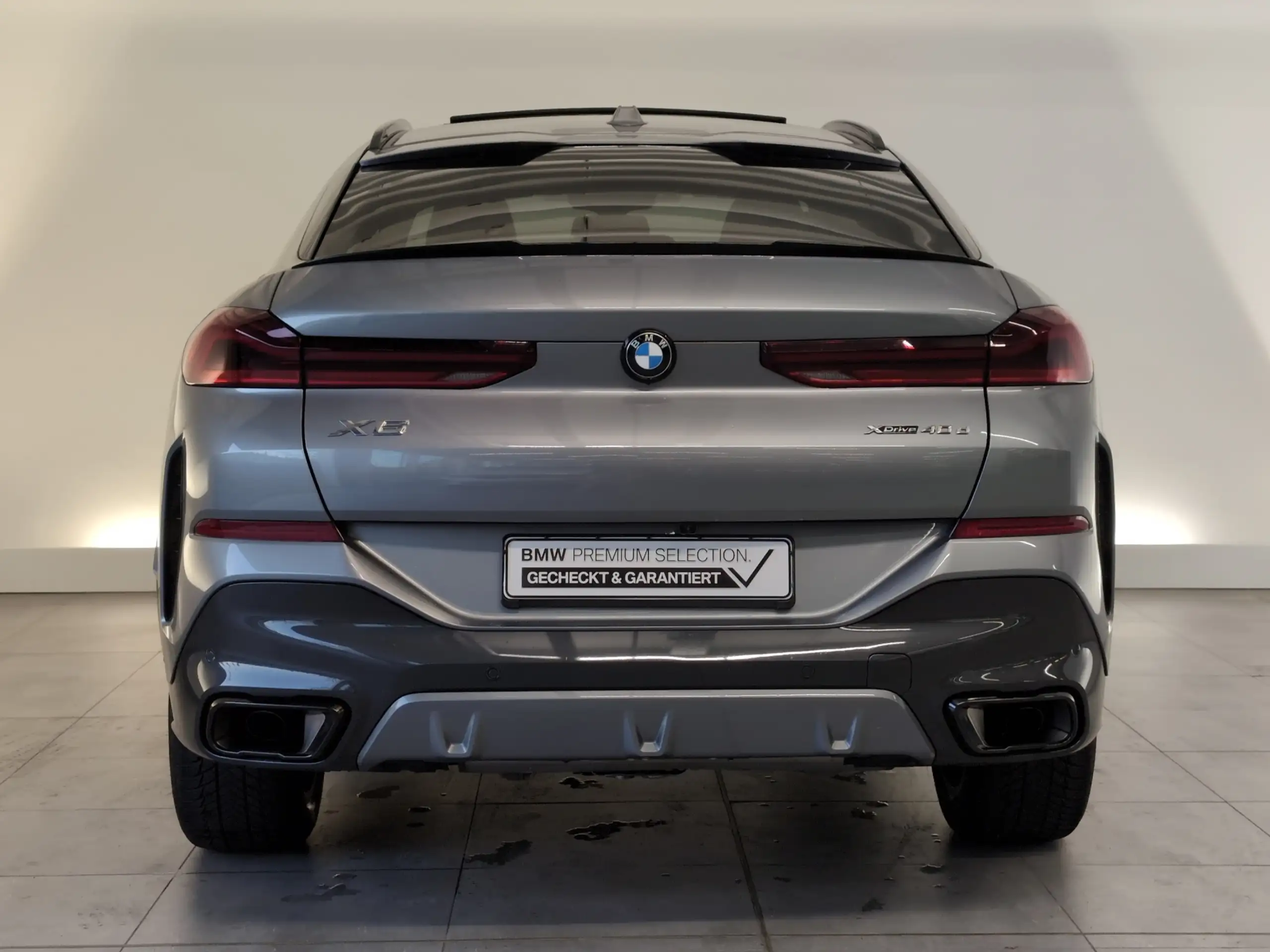 BMW - X6