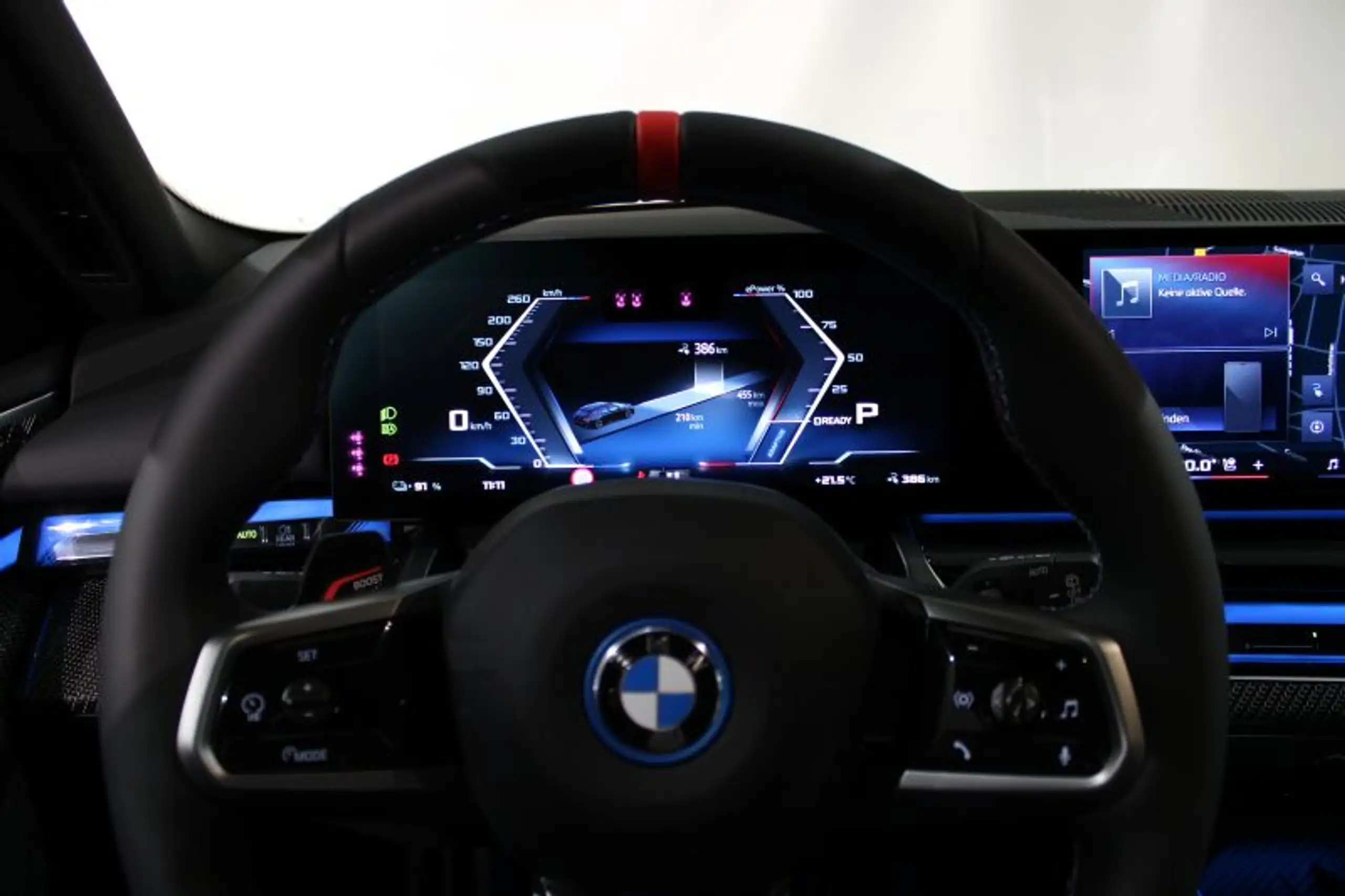 BMW - i5