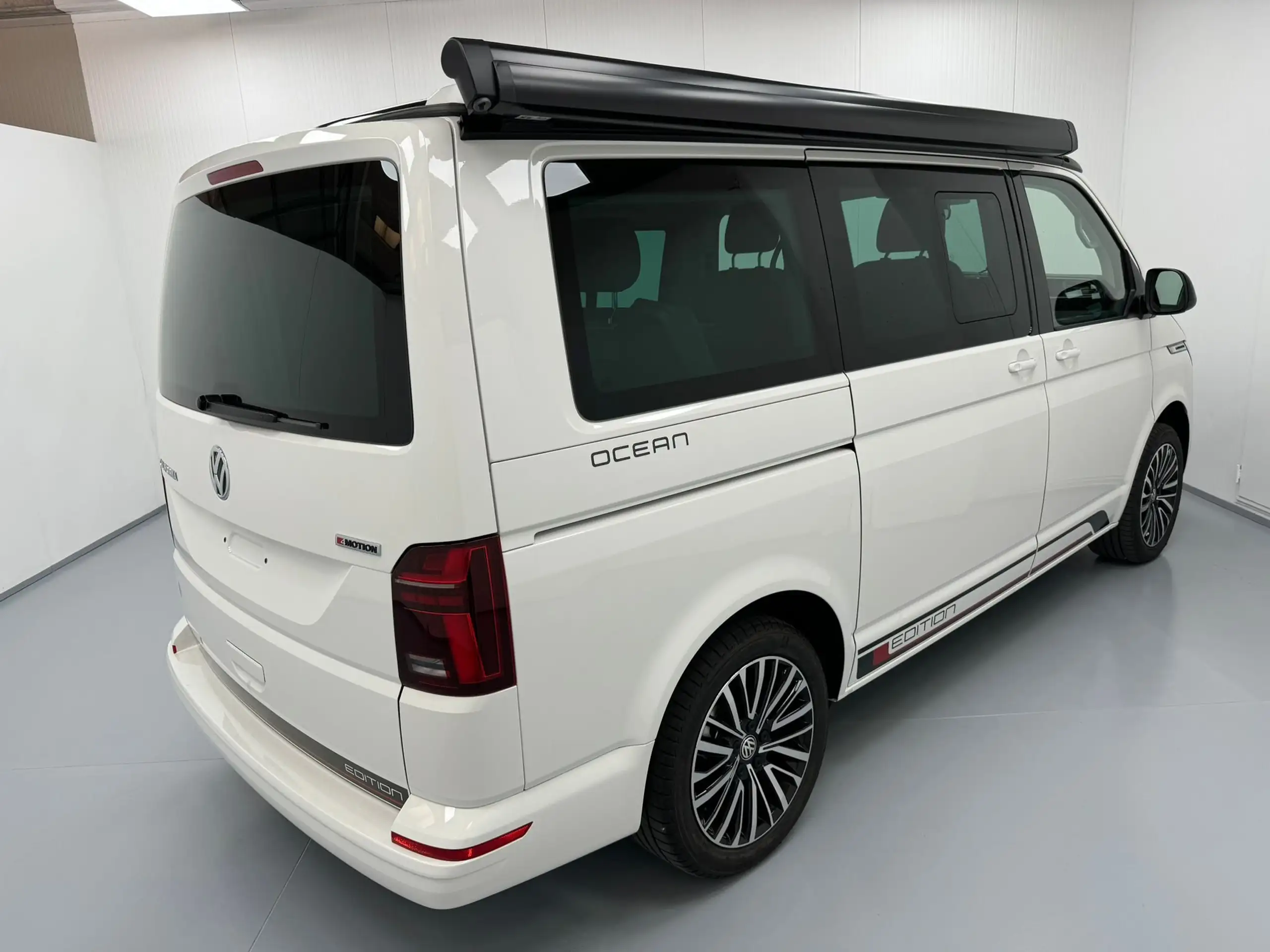 Volkswagen - T6.1 California