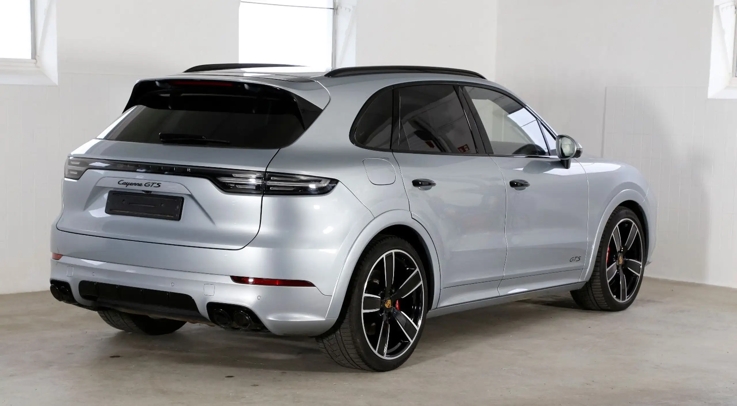 Porsche - Cayenne