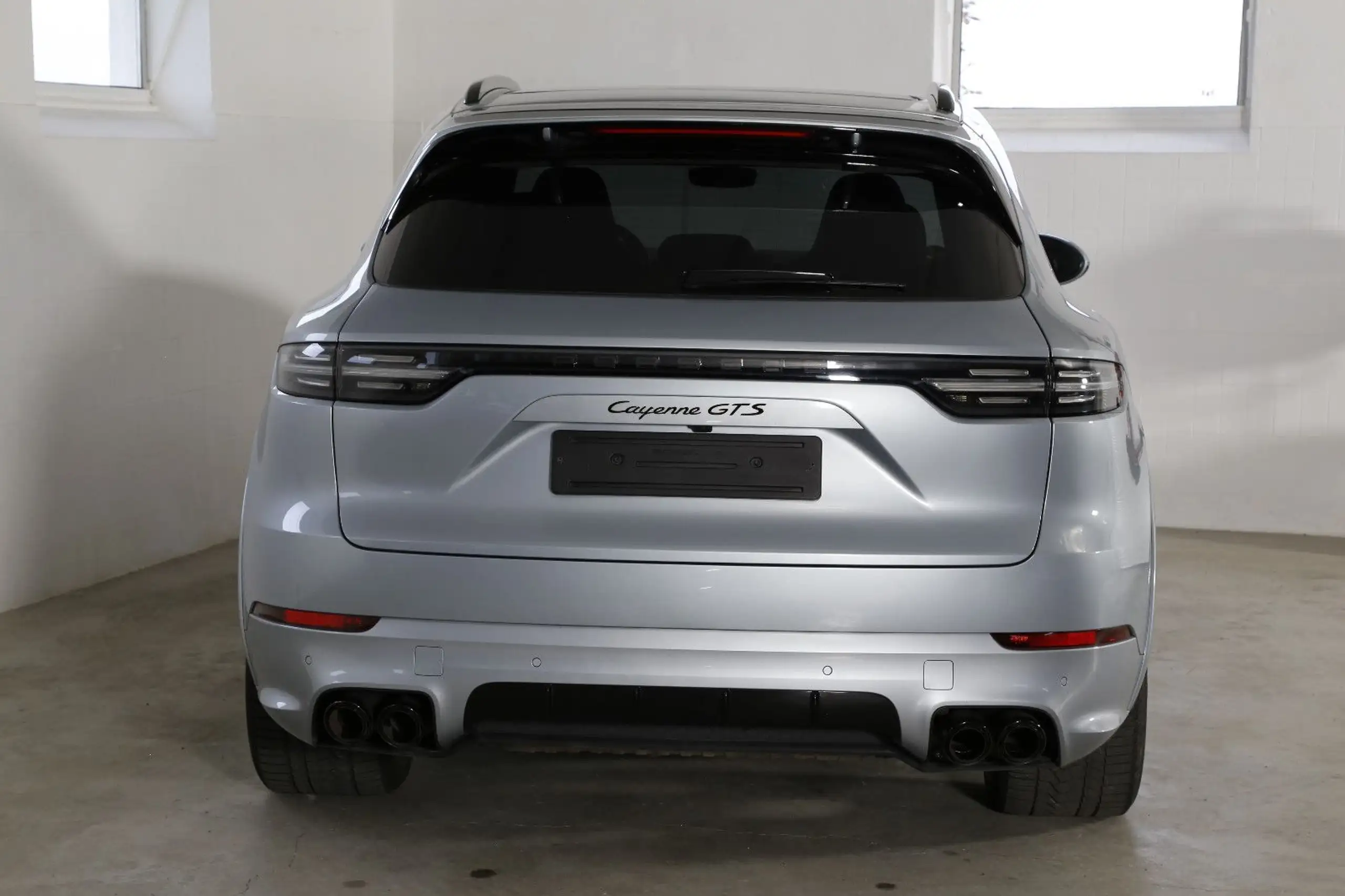 Porsche - Cayenne