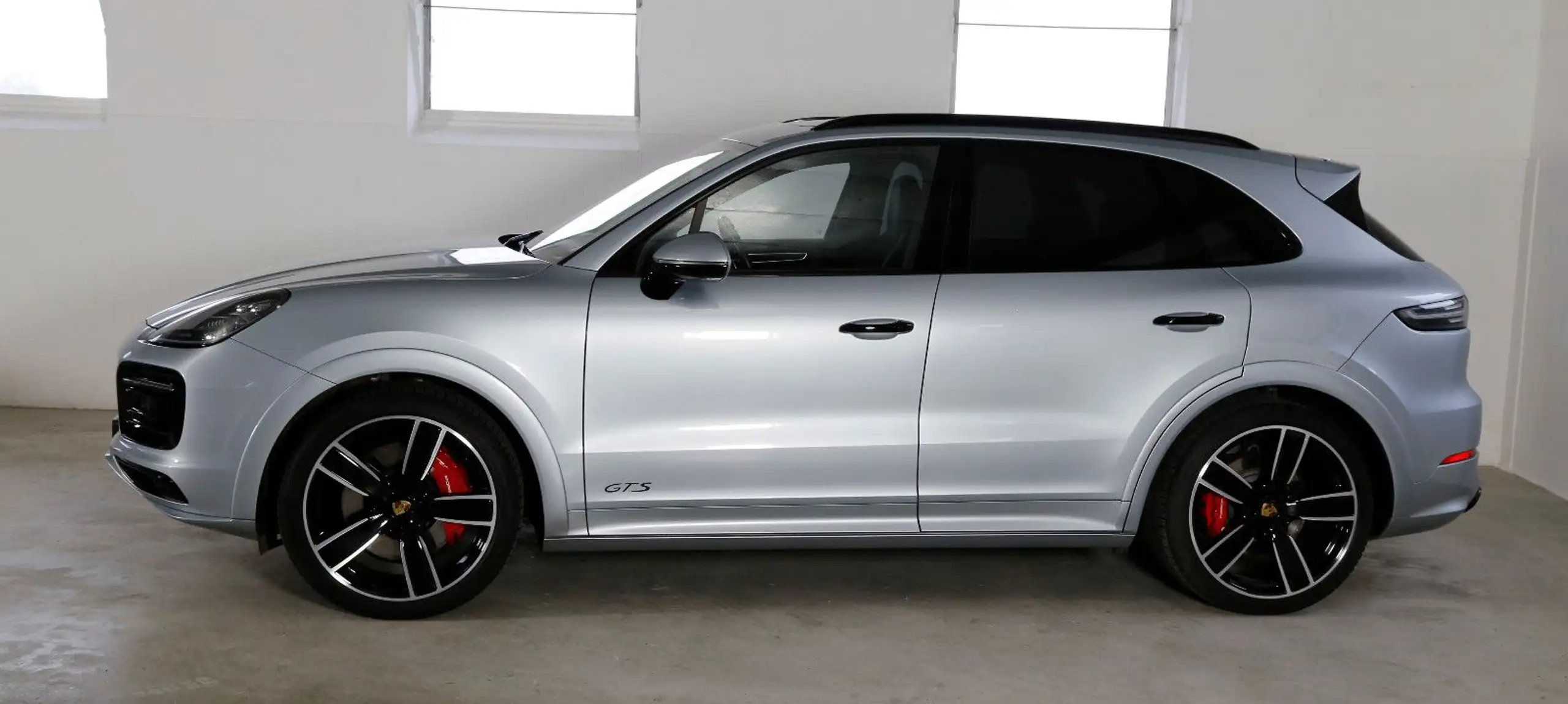 Porsche - Cayenne