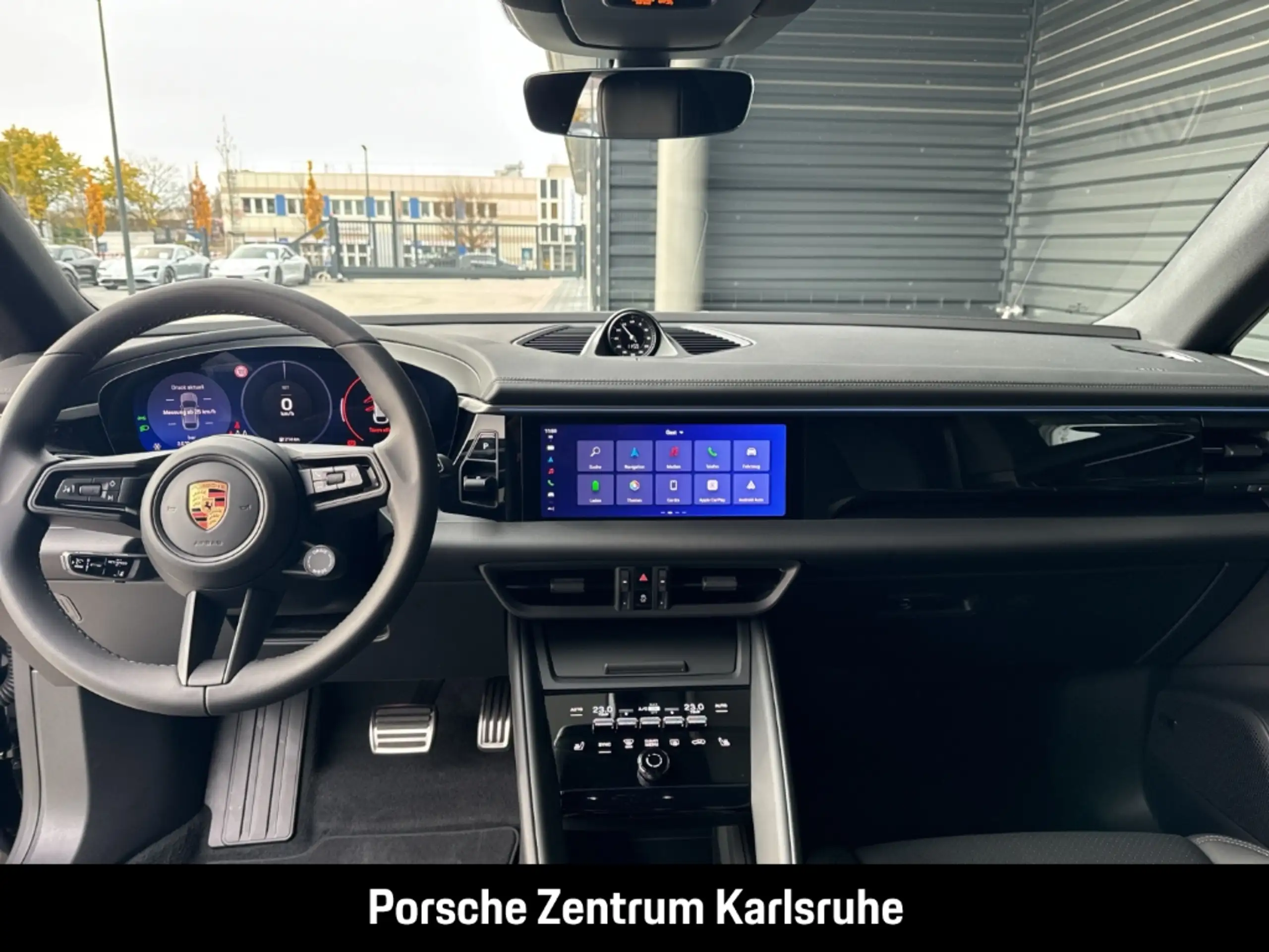 Porsche - Macan