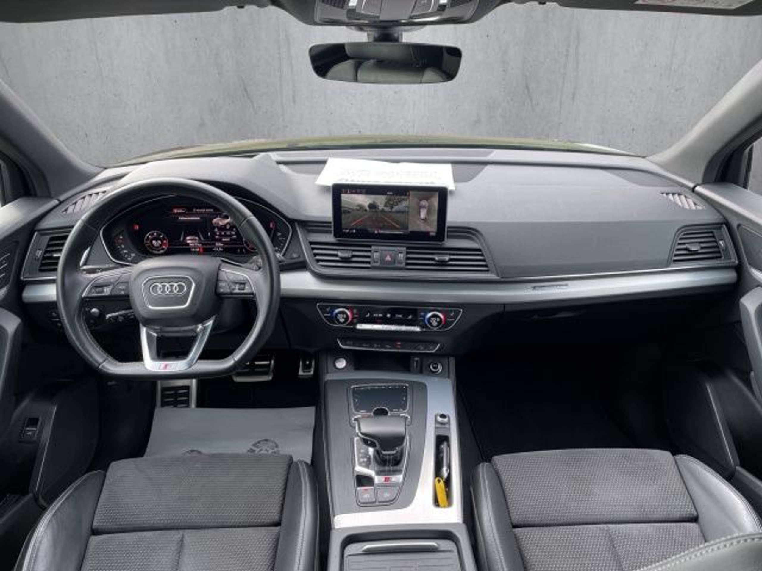 Audi - SQ5