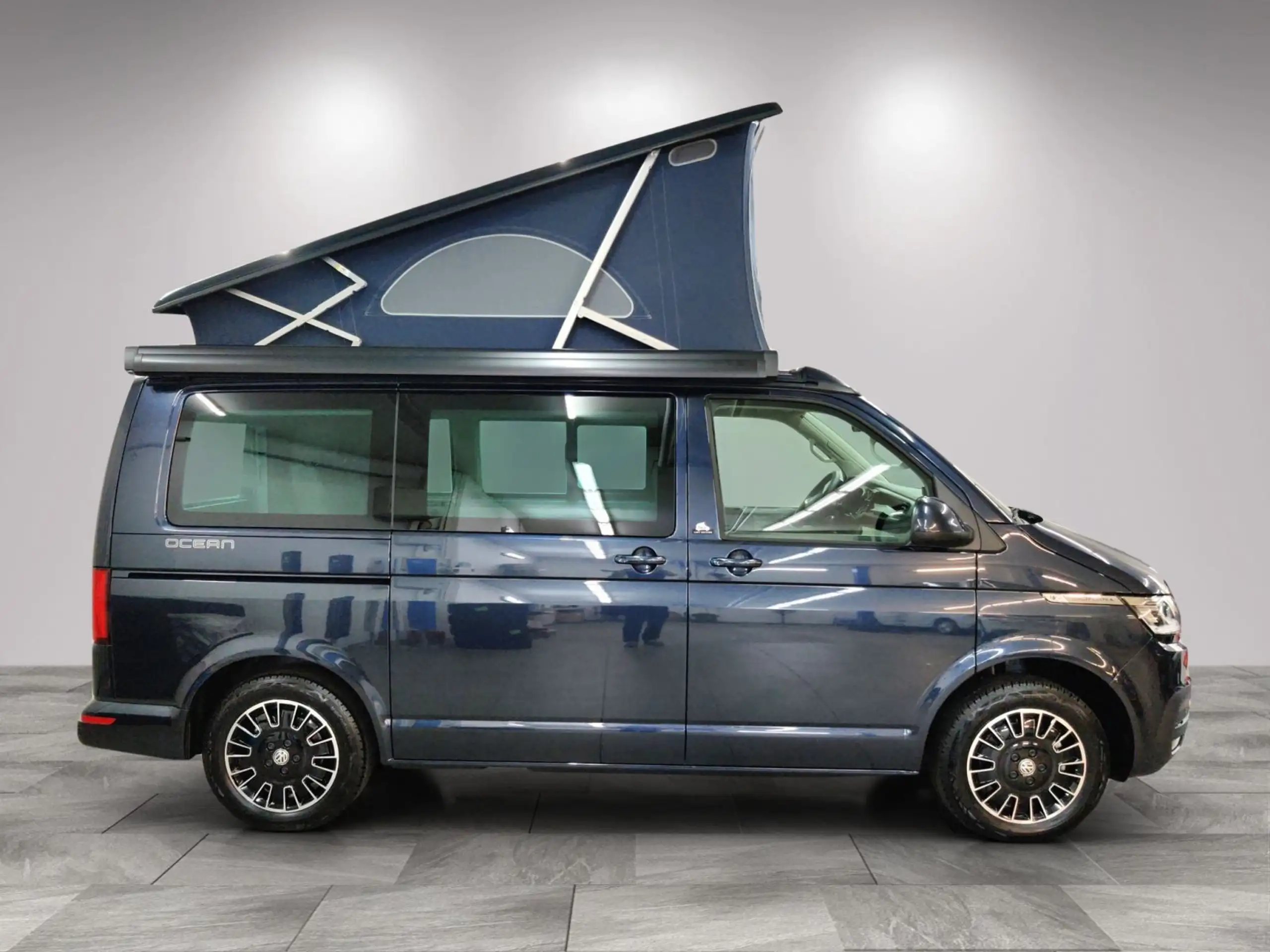 Volkswagen - T6.1 California