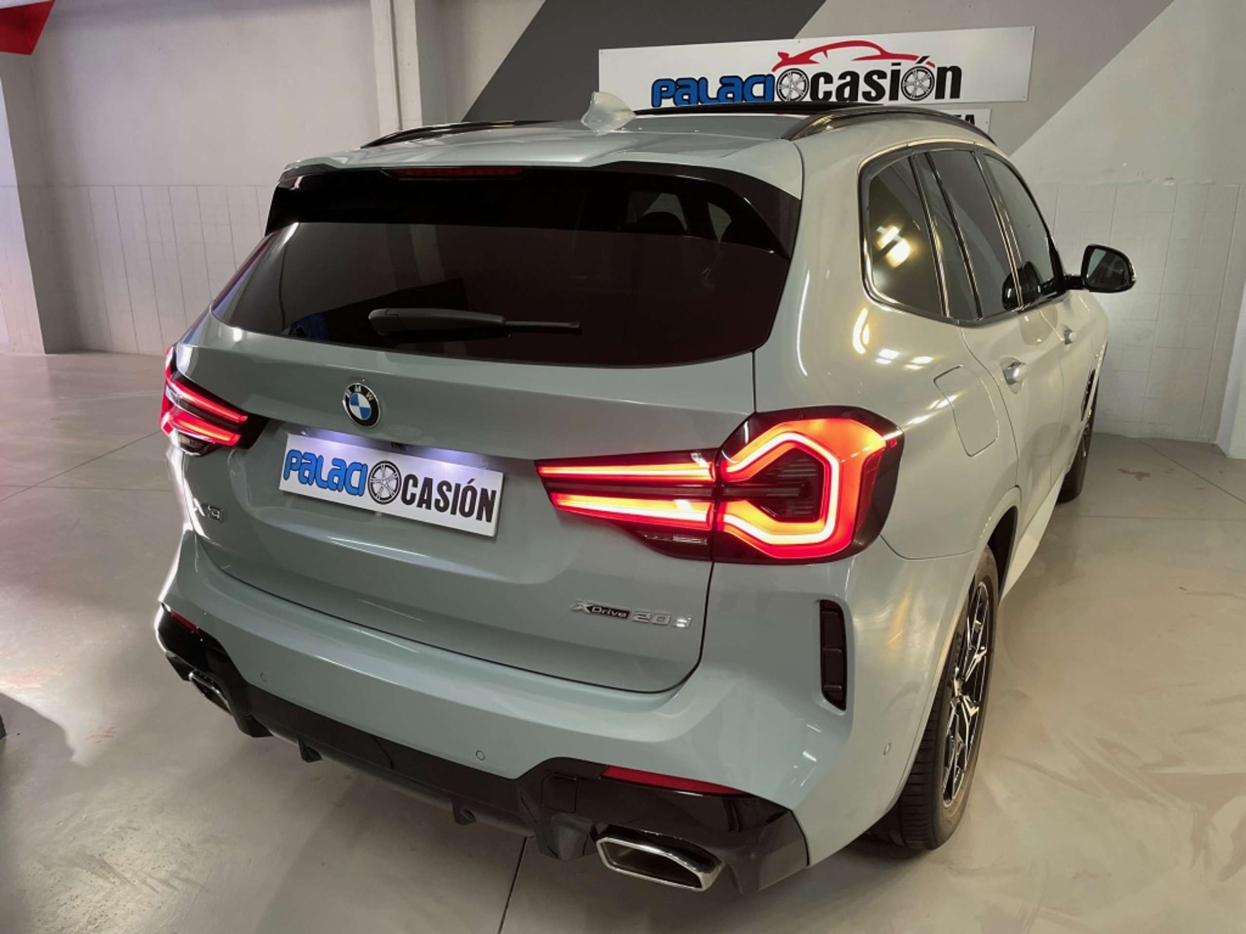 BMW - X3