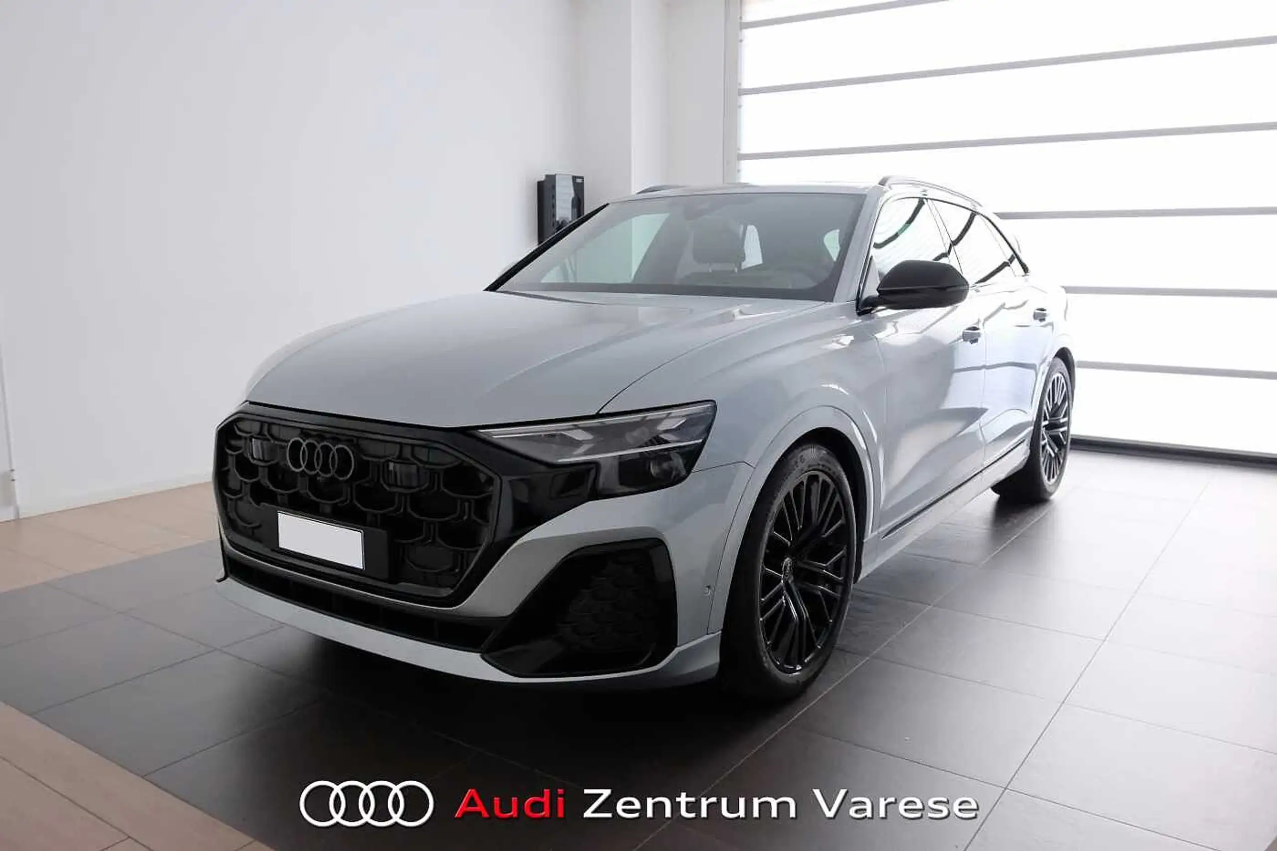 Audi Q8 2024