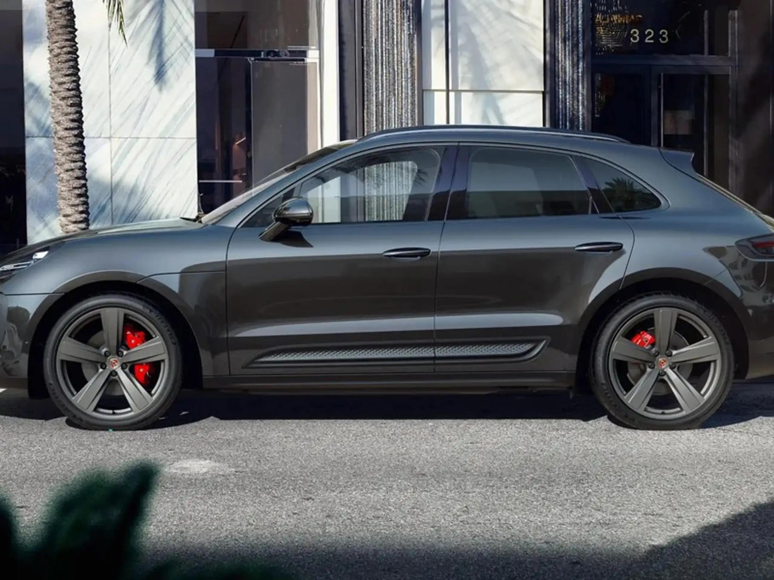 Porsche - Macan