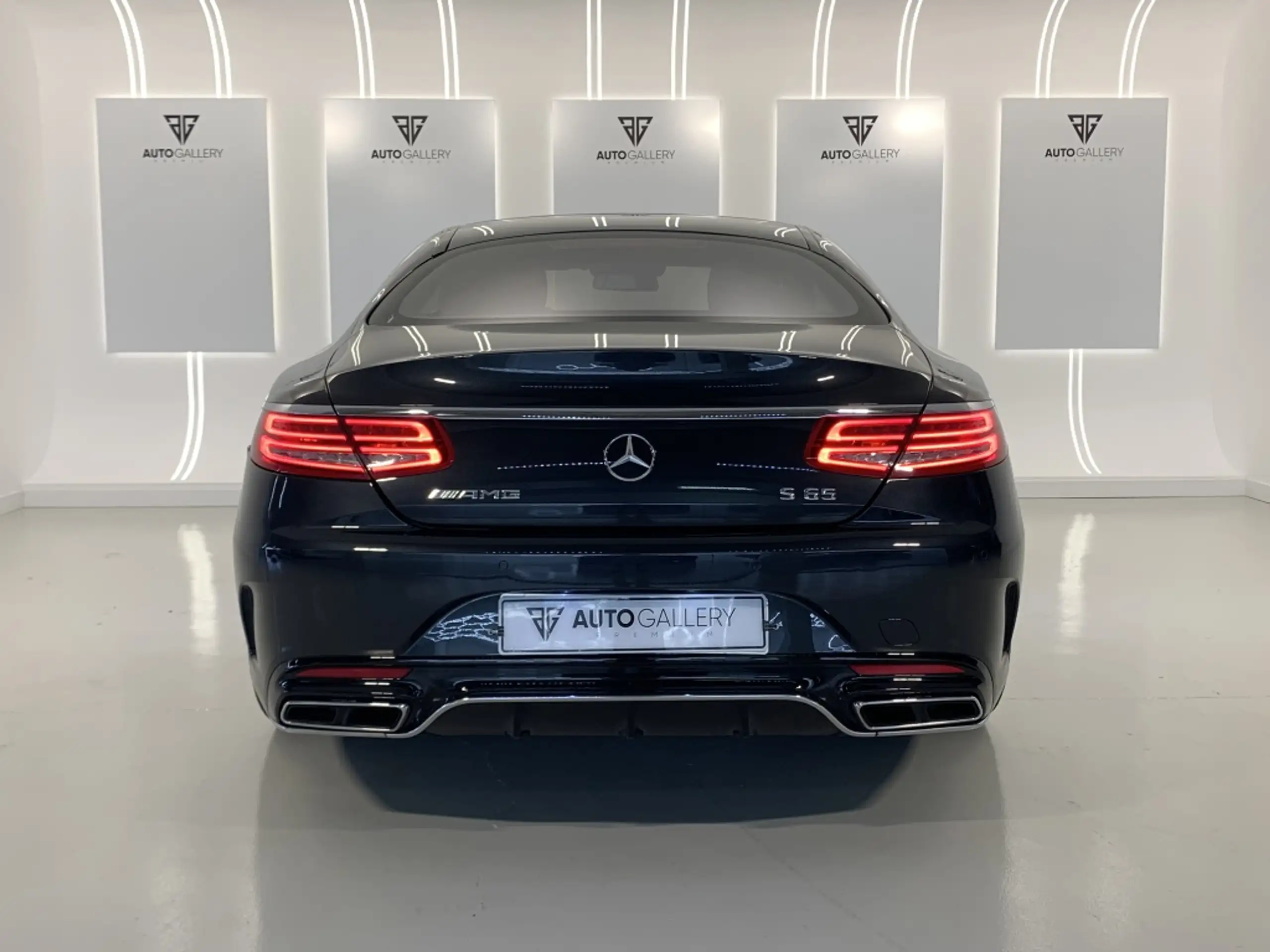 Mercedes-Benz - S 65 AMG